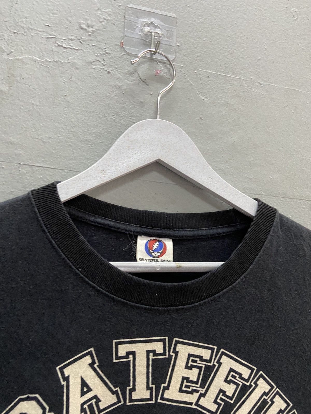 Grateful Dead VINTAGE GRATEFUL DEAD 2006 AMERICAN CLASSIC ROCK BAND SHIRT Size US L / EU 52-54 / 3 - 6 Thumbnail