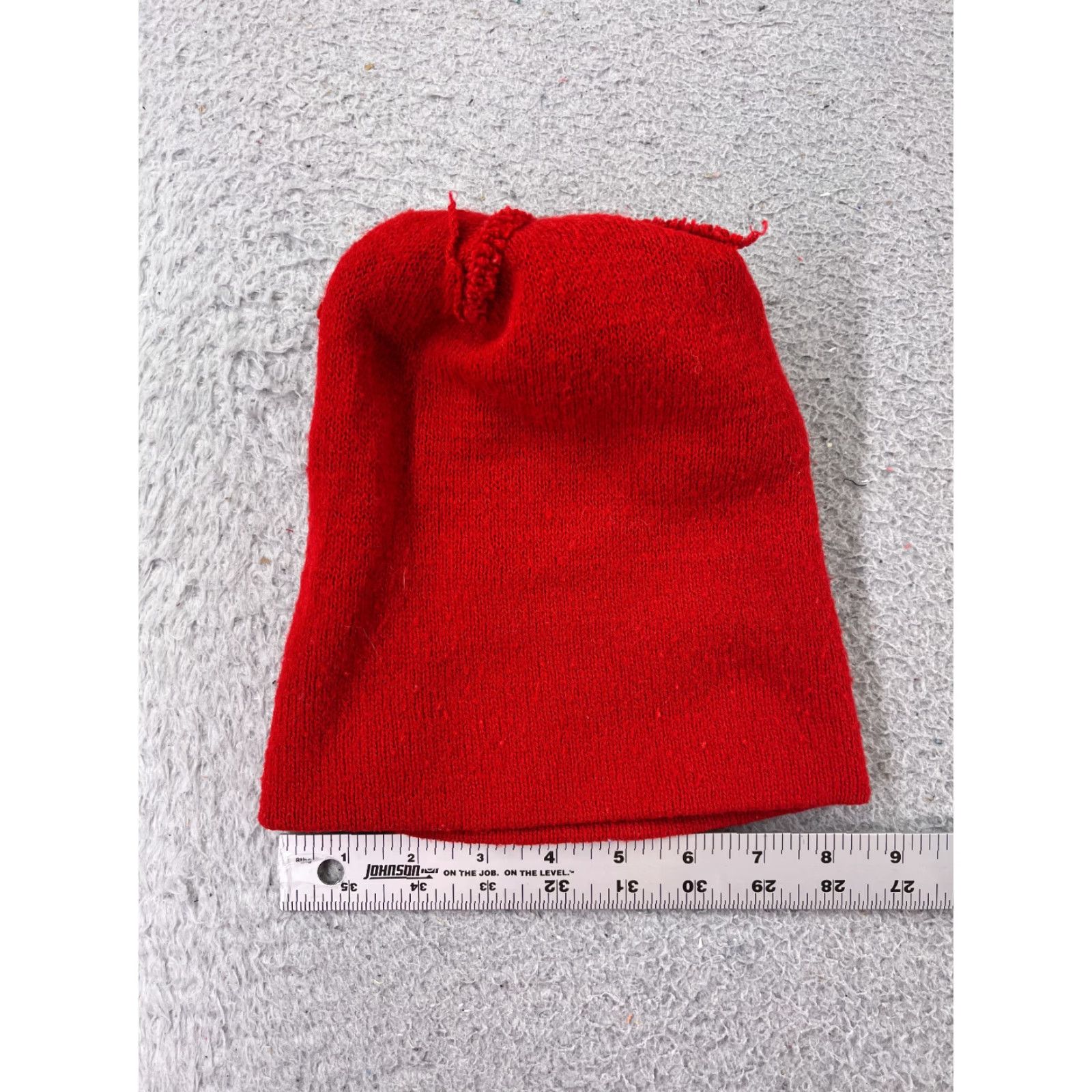 Vintage VTG Think Snow Snoopy Enamel Pin Beanie Toque Red Knit Acrylic Pom Hat Adults OS Snoopy Logo Ski Winter Mens Mens Size ONE SIZE - 6 Thumbnail