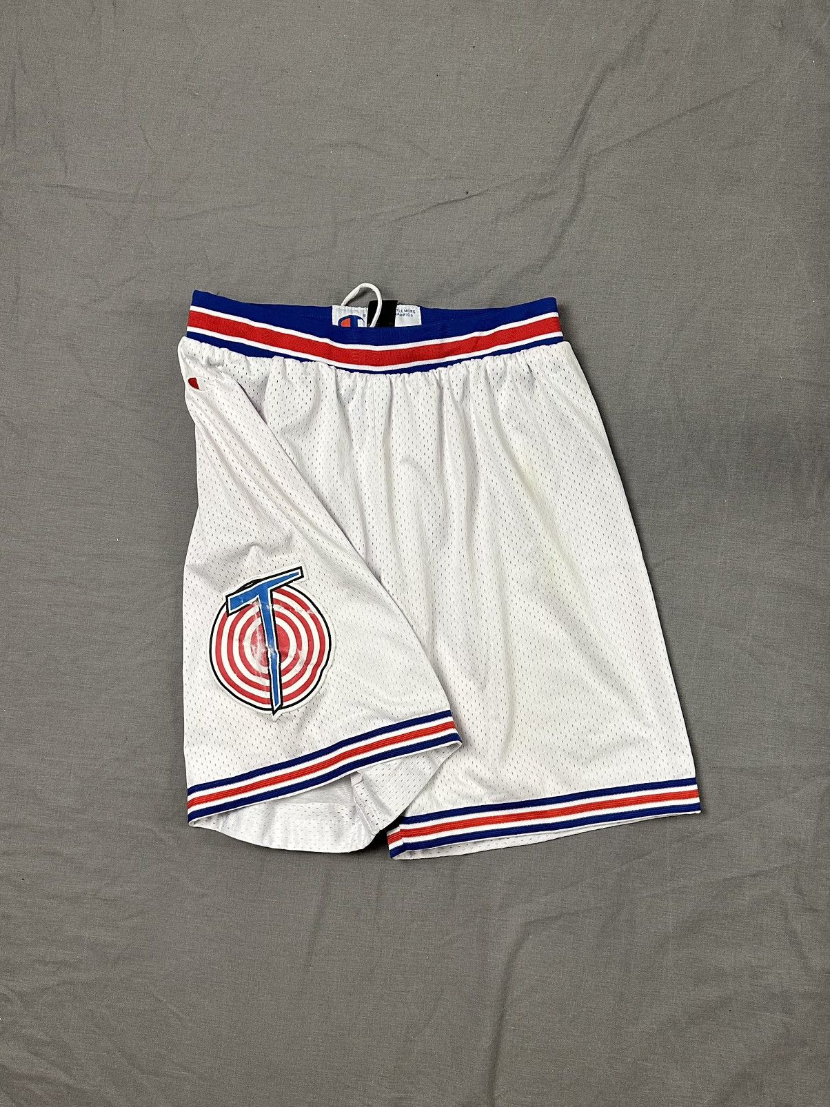 Pre-owned Champion X Nba Vintage Tune Squad Champion Nba Shorts Y2k Warner Bros In White