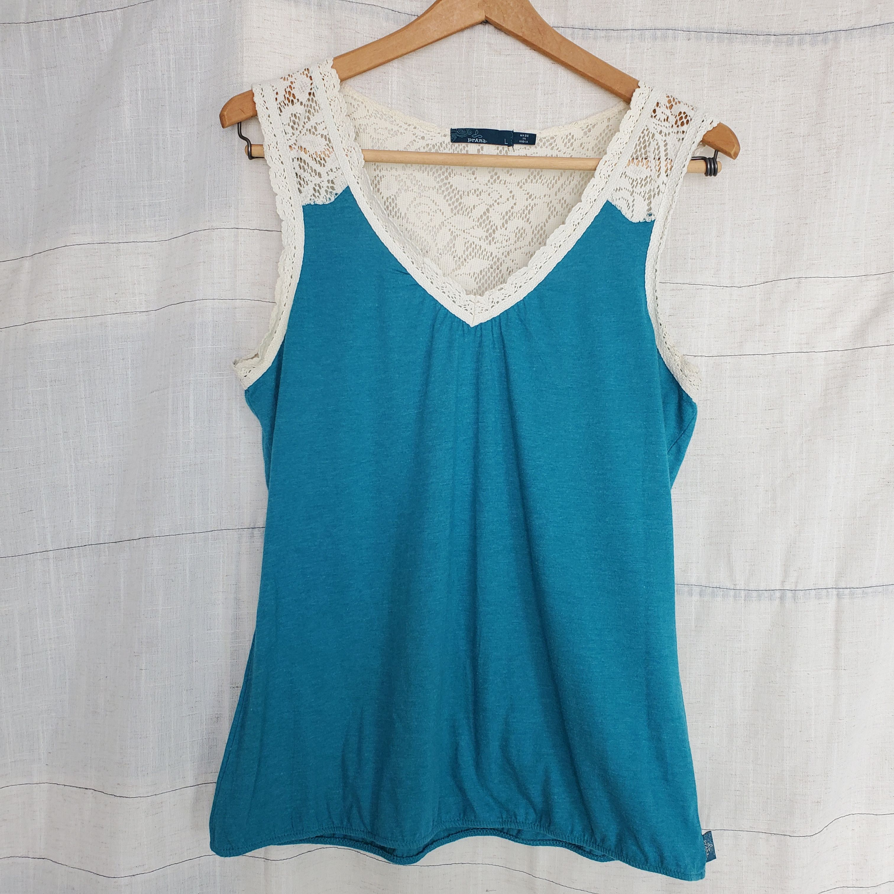 Prana PrAna Teal Lace Trim Sleeveless Top SZ:L Size L / US 10 / IT 46 - 1 Thumbnail