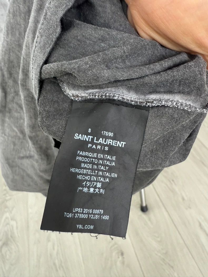 Saint Laurent Paris Saint laurent paris Mulberry Silk Worn short sleeves 2506-N Size US S / EU 44-46 / 1 - 4 Thumbnail