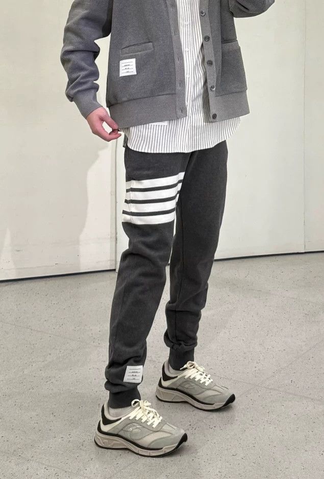 Thom Browne Thom Browne size4 Leisure trousers Size US 43 - 4 Thumbnail