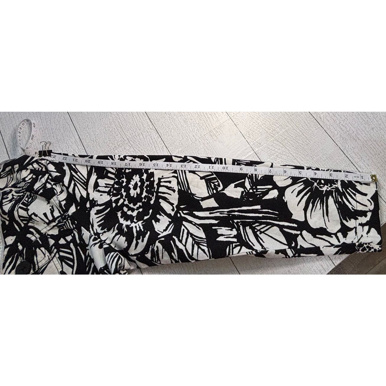 Croft & Barrow Croft & Barrow Black and White Floral Jacket Size XL Size XL / US 12-14 / IT 48-50 - 6 Thumbnail