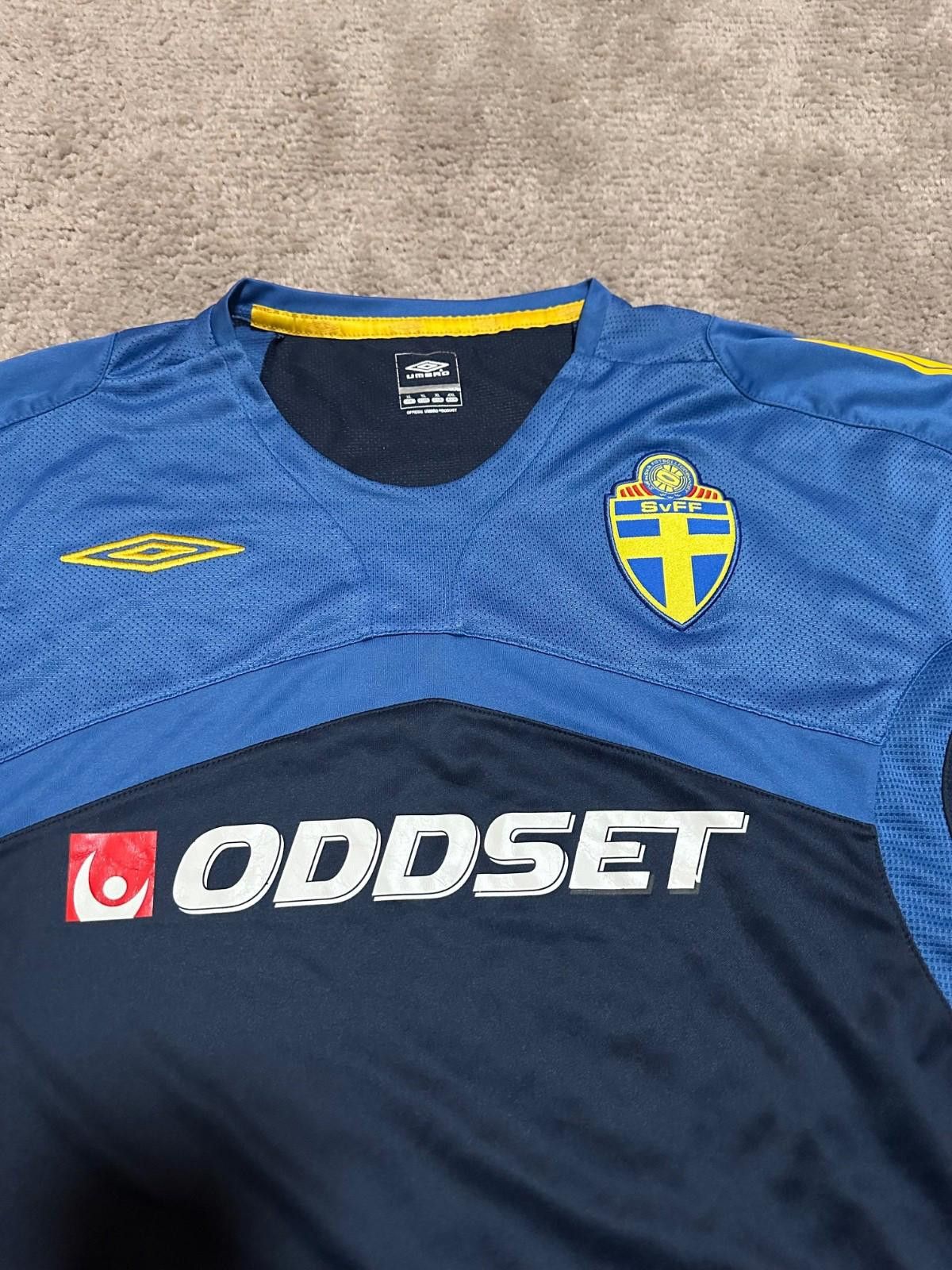 Umbro Umbro Sweden 2006/07 Training Football Socer Jersey Sz XL Size US XL / EU 56 / 4 - 4 Thumbnail