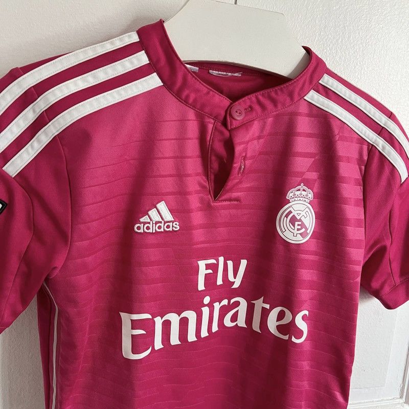 Japanese Brand 🩷 Real Madrid Pink Jersey T Shirt sport football y2k Size M / US 6-8 / IT 42-44 - 2 Thumbnail