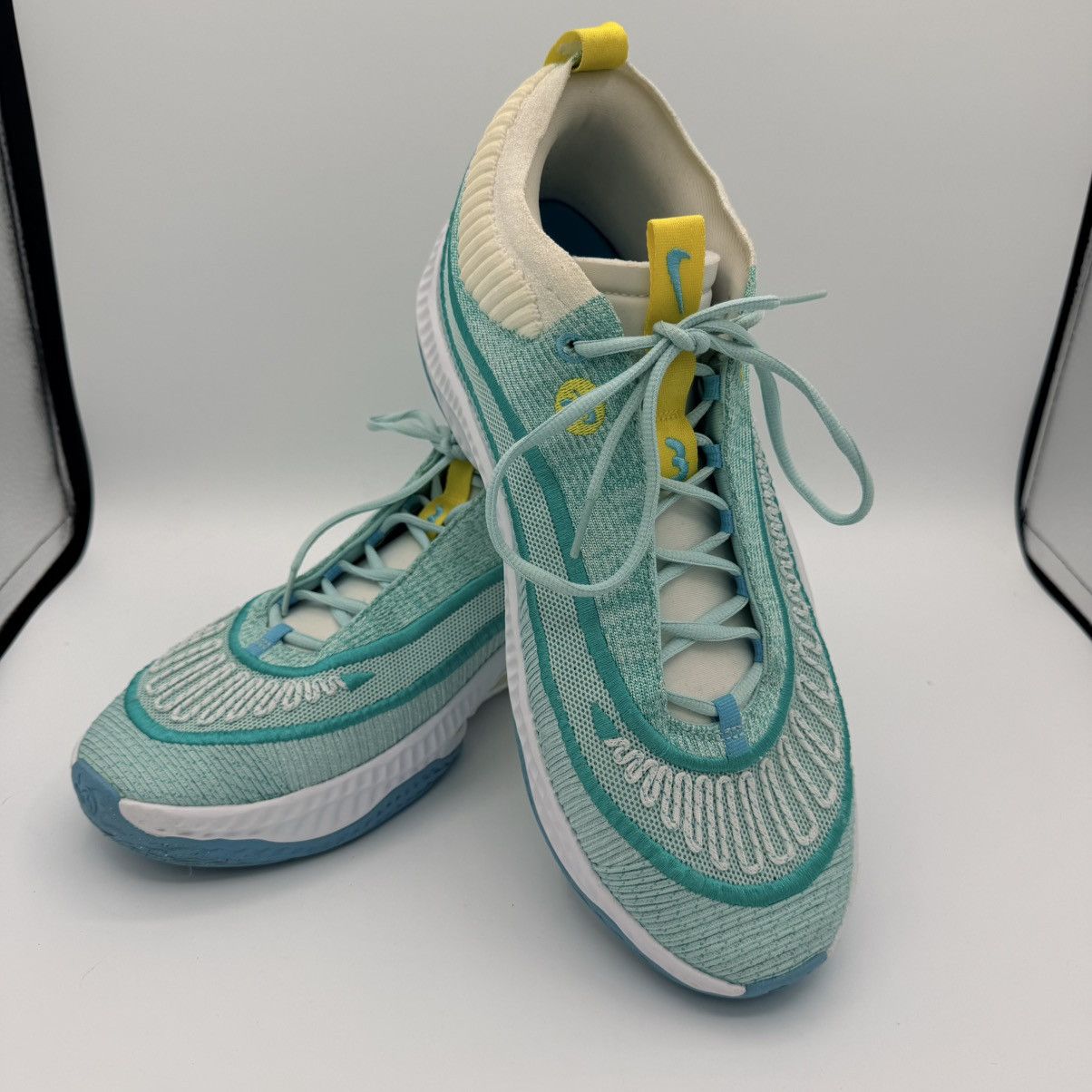 Nike Nike Cosmic Unity Teal Yellow Knit Sneakers US 13 Basketball Size US 13 / EU 46 - 1 Thumbnail