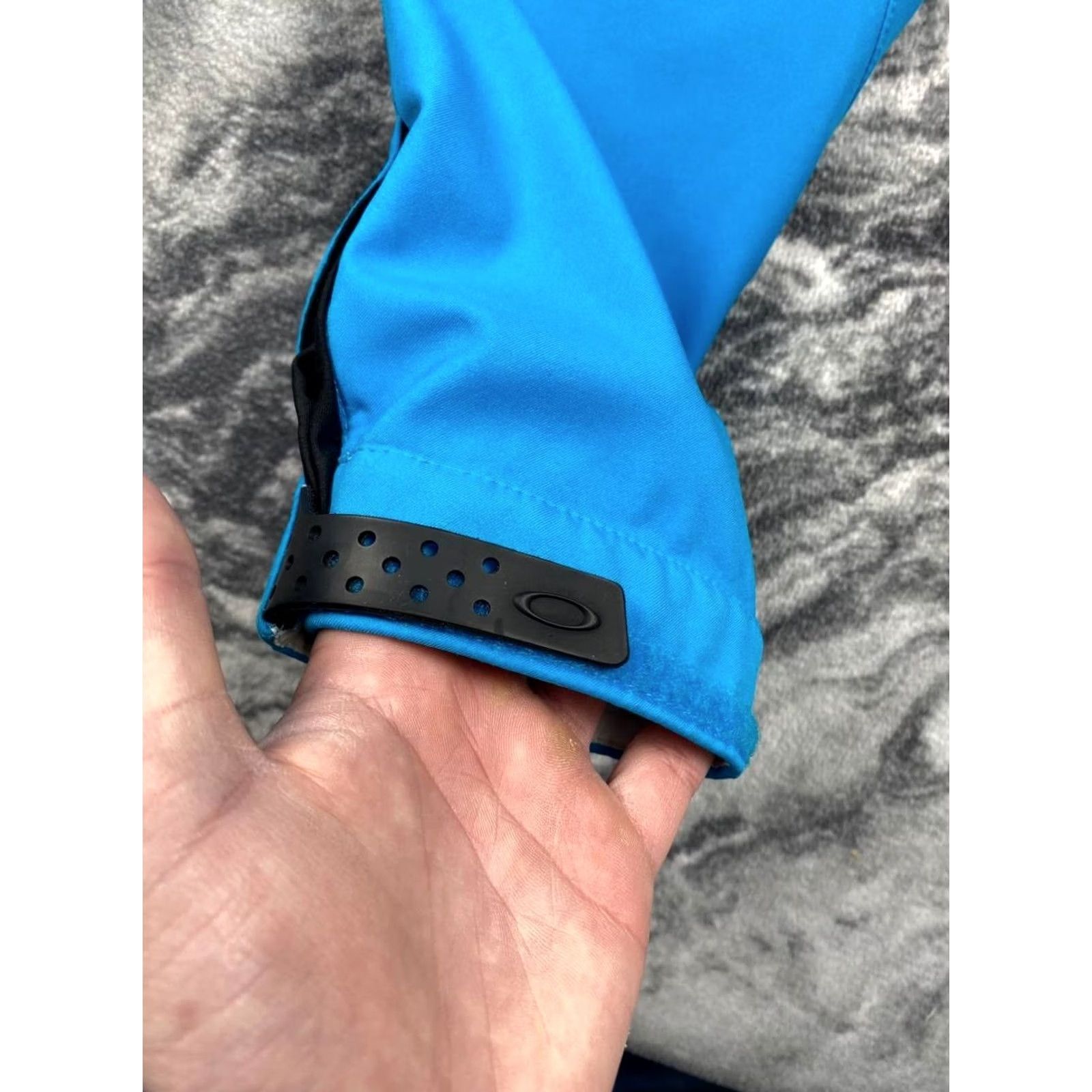 Oakley VINTAGE Oakley Jacket Mens Size M Blue SoftShell Size US M / EU 48-50 / 2 - 6 Thumbnail