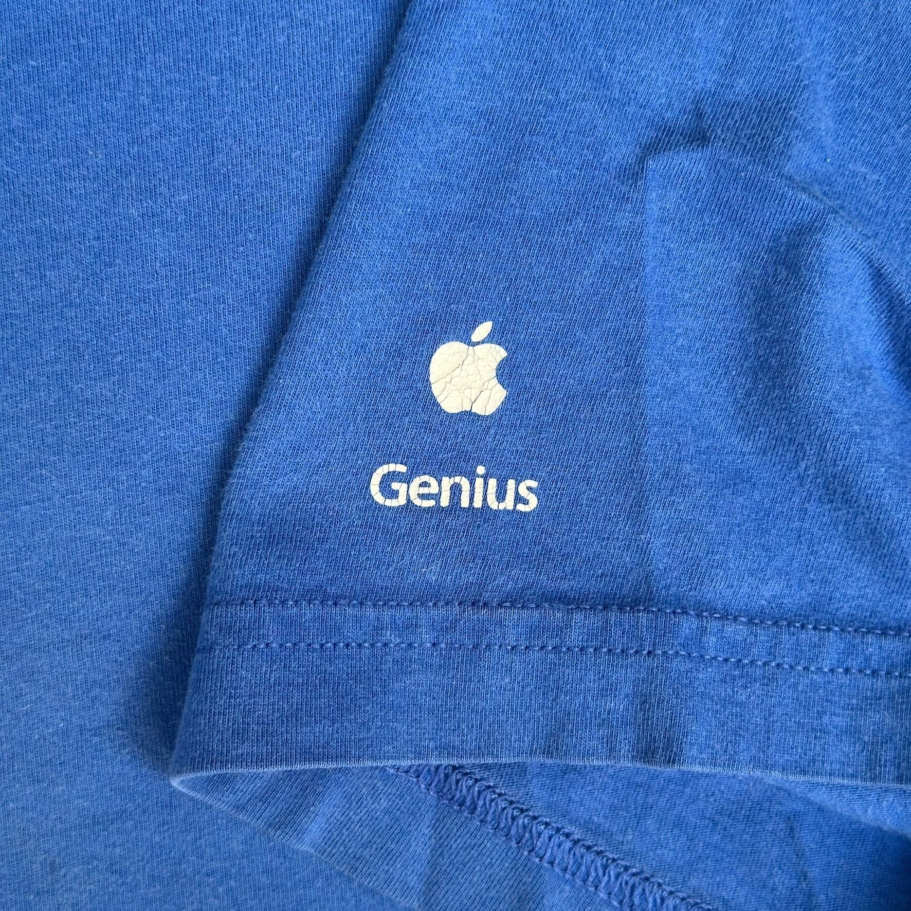 Apple Vintage Y2K Apple Store Genius Quote T-Shirt Blue S Not All Size US S / EU 44-46 / 1 - 4 Thumbnail