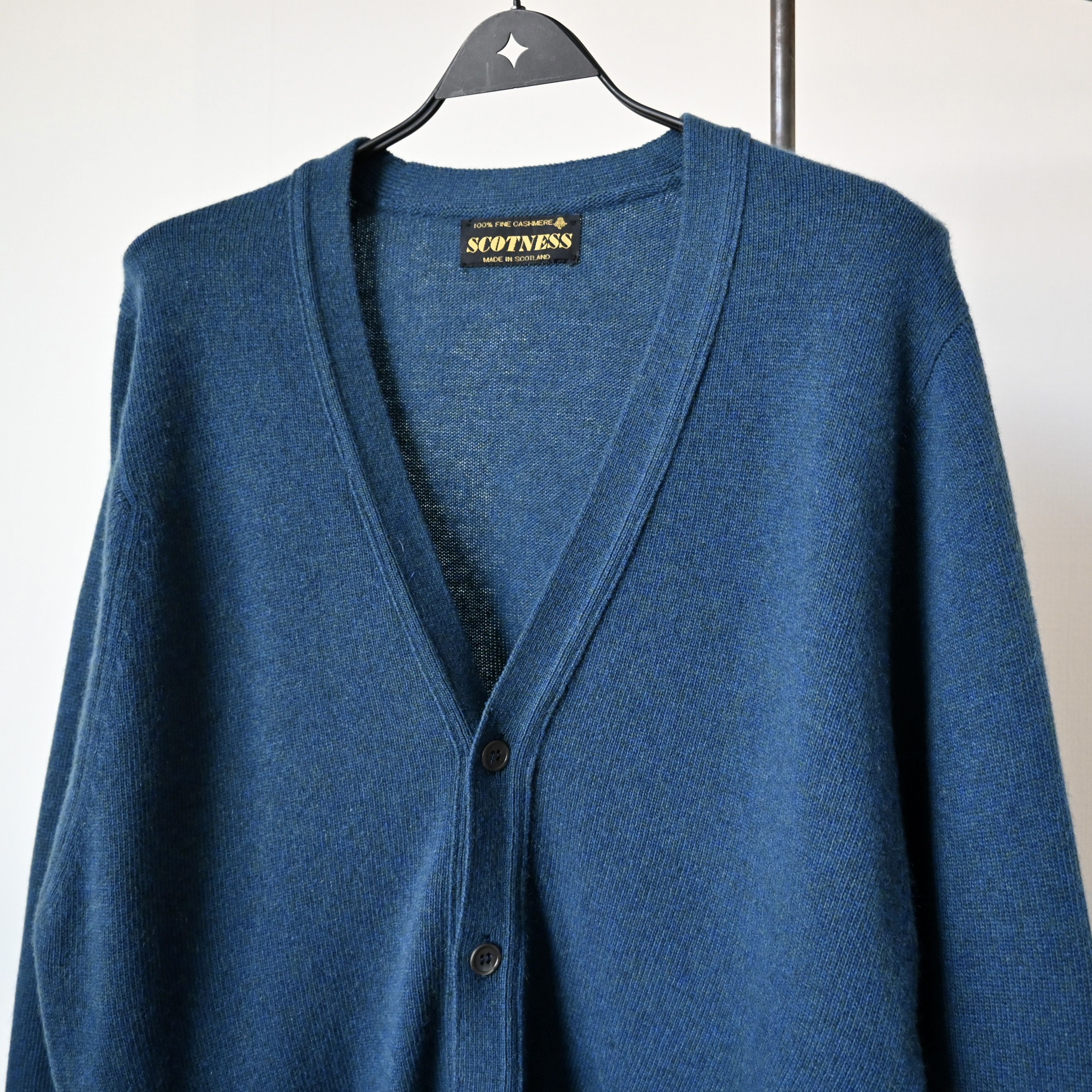 Vintage VTG 1990s SCOTNESS pure cashmere cardigan, made in Scotland Size US L / EU 52-54 / 3 - 3 Thumbnail