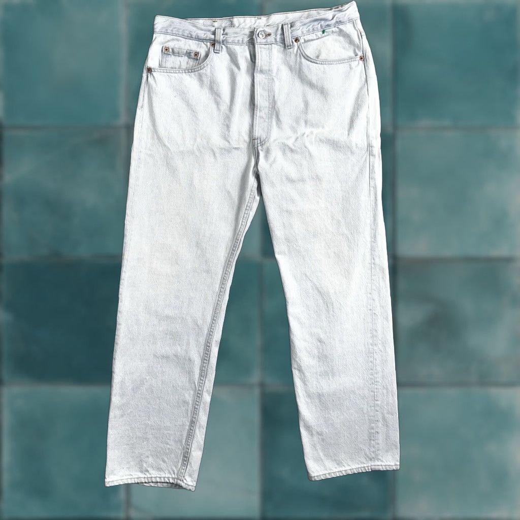 Levi's VINTAGE Levi's 501 Jeans Men Regular Fit Straight Leg 38x30 90s USA Light Wash Cotton Denim Size US 38 / EU 54 - 1 Thumbnail