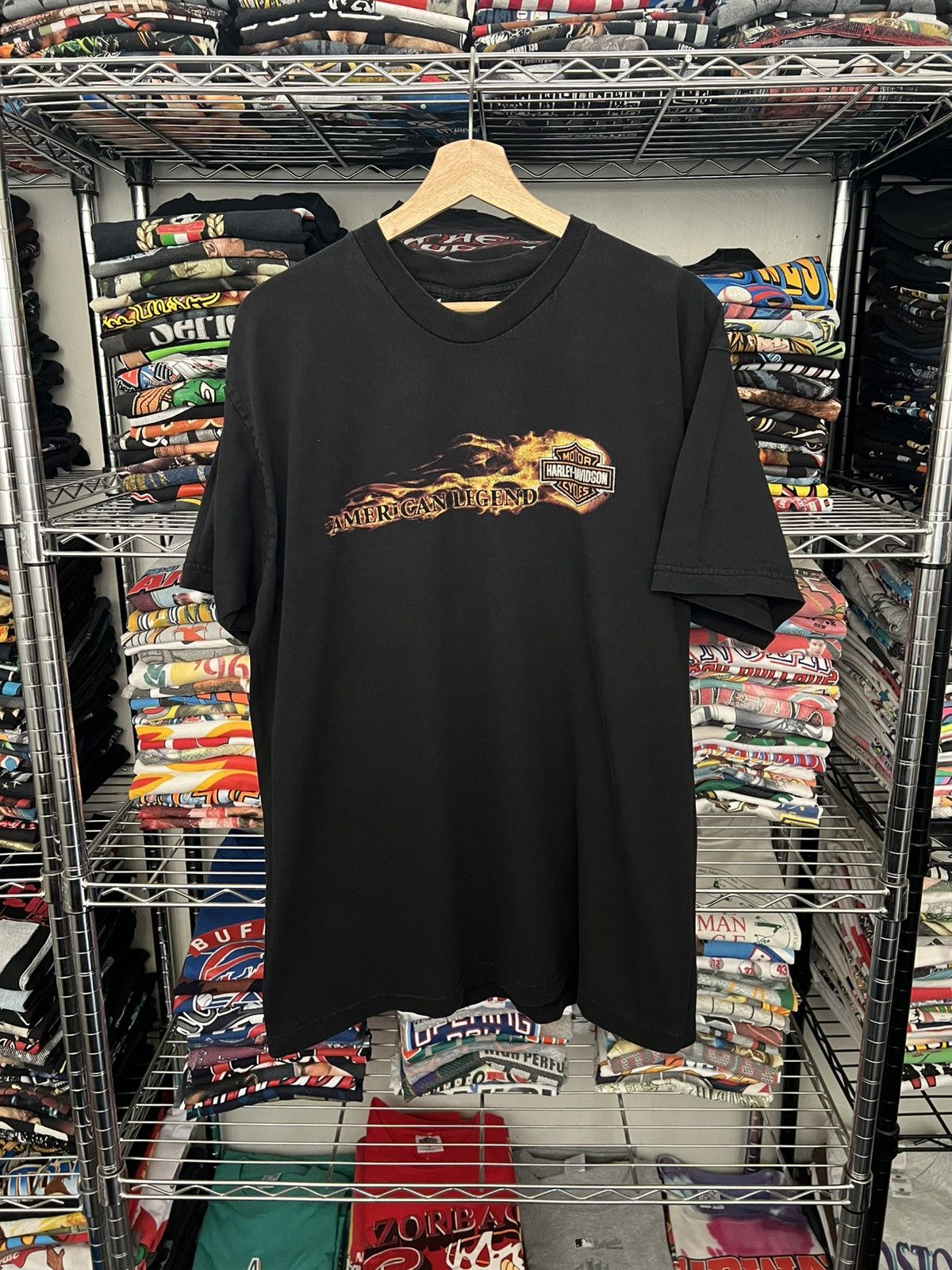 Harley Davidson 90s H-D American Legend Flaming Live Free or Die Tee Size US XL / EU 56 / 4 - 1 Thumbnail