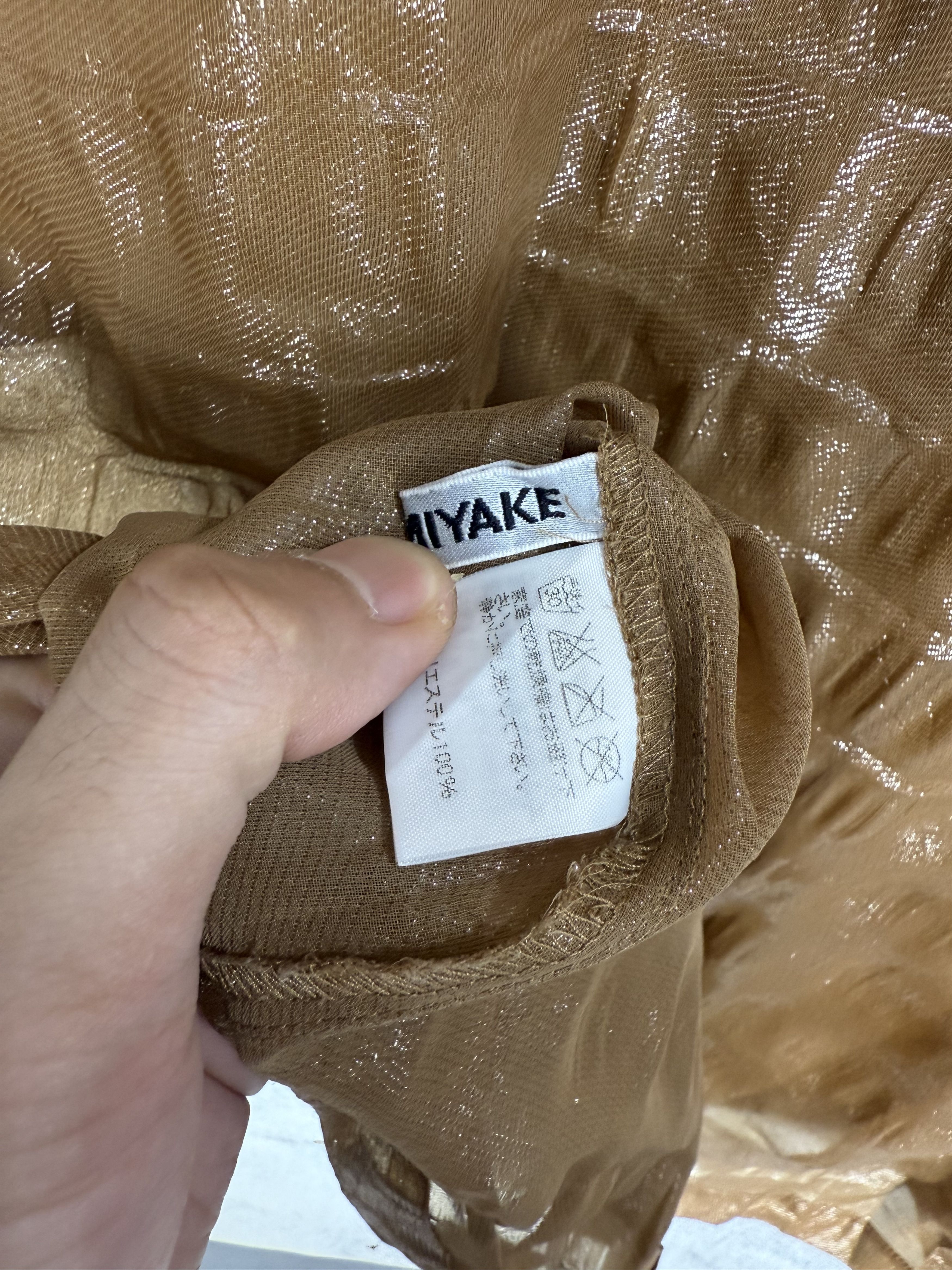 Issey Miyake Vintage Issey Miyake Sheer Embossed Pattern Shirt Size US S / EU 44-46 / 1 - 15 Thumbnail