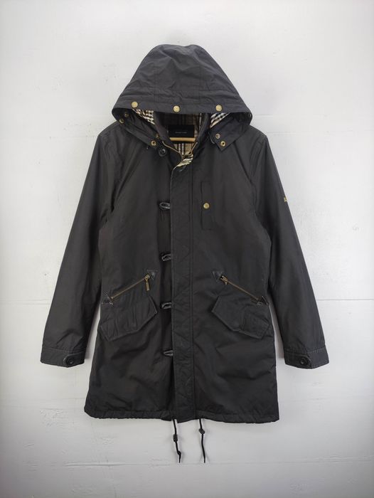 Burberry black hot sale label jacket