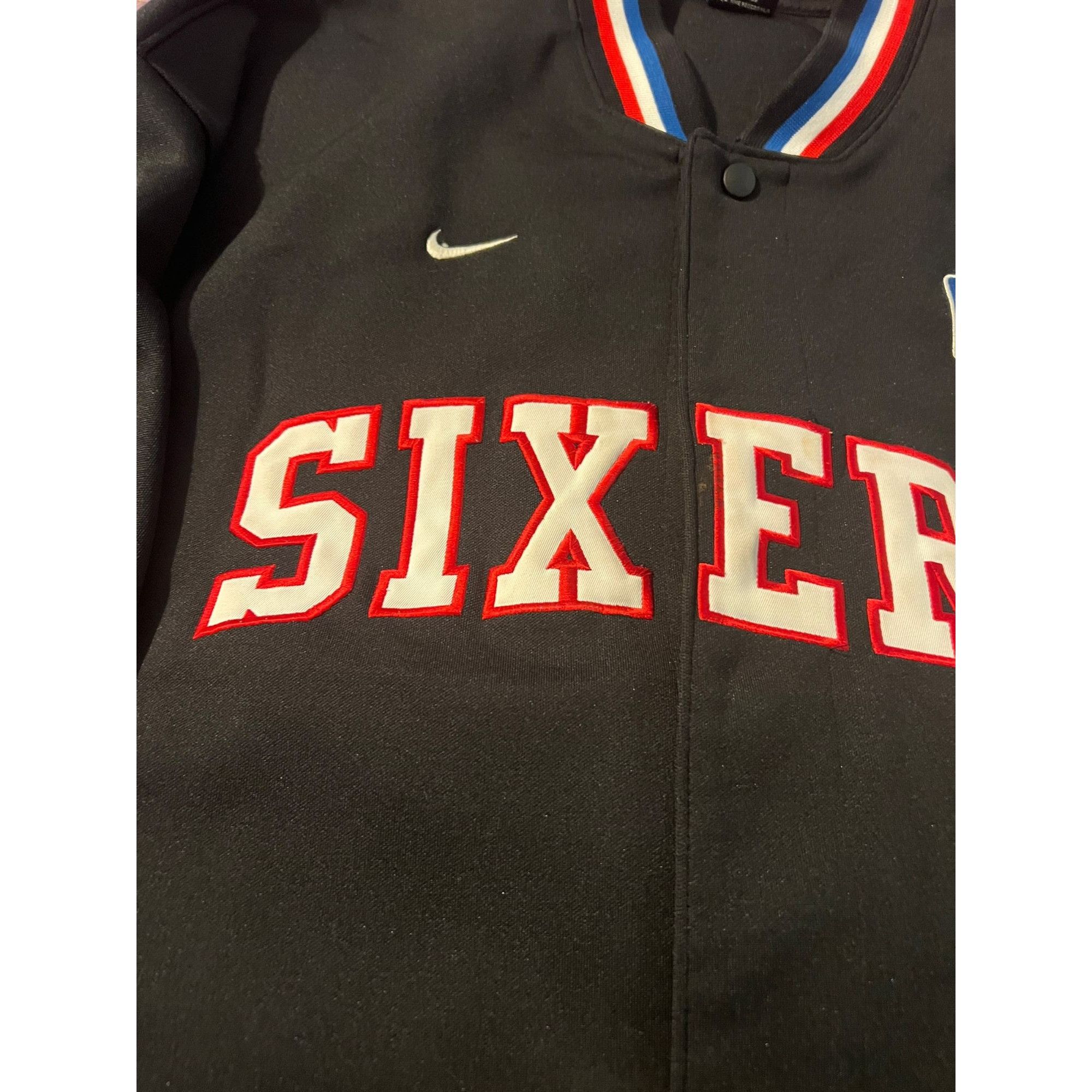 Nike Nike Sixers Warmup Shirt Jacket Black Red White Blue Size XX Size US XXL / EU 58 / 5 - 2 Thumbnail