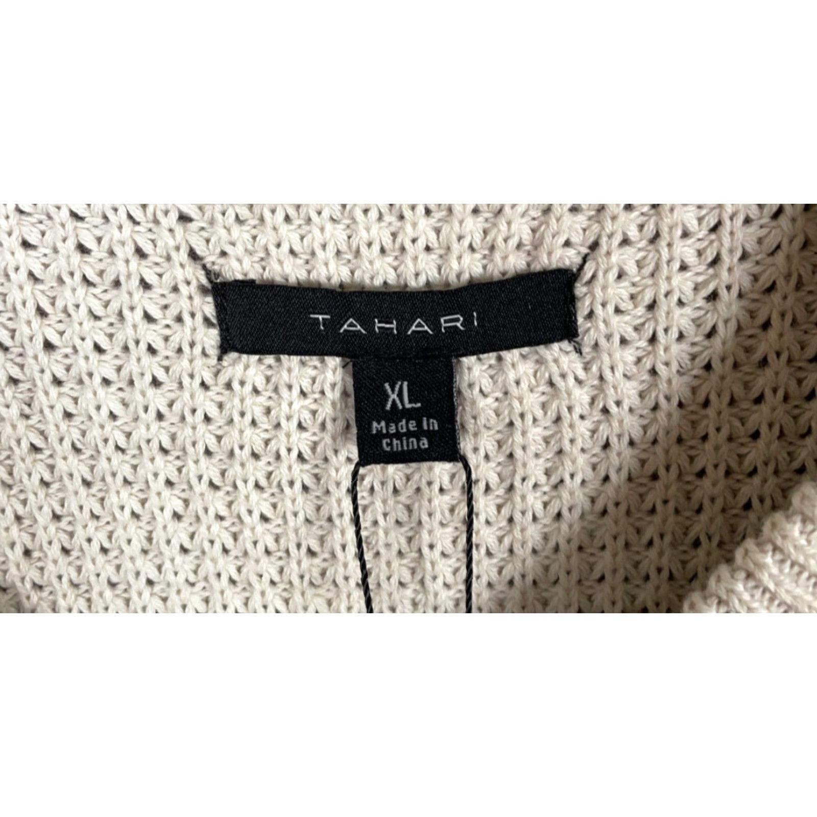 Vintage Unworn Tahari Waffle Knit Sweater Pullover Crewneck Adult XL Ivory Cotton Blend Preppy 90s Mens Size US XL / EU 56 / 4 - 3 Thumbnail