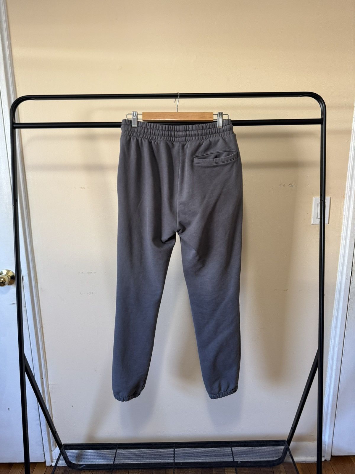 Kith × Russell Athletic Kith Russel Athletic Williams Sweatpant Torpedo Size US 29 - 2 Thumbnail