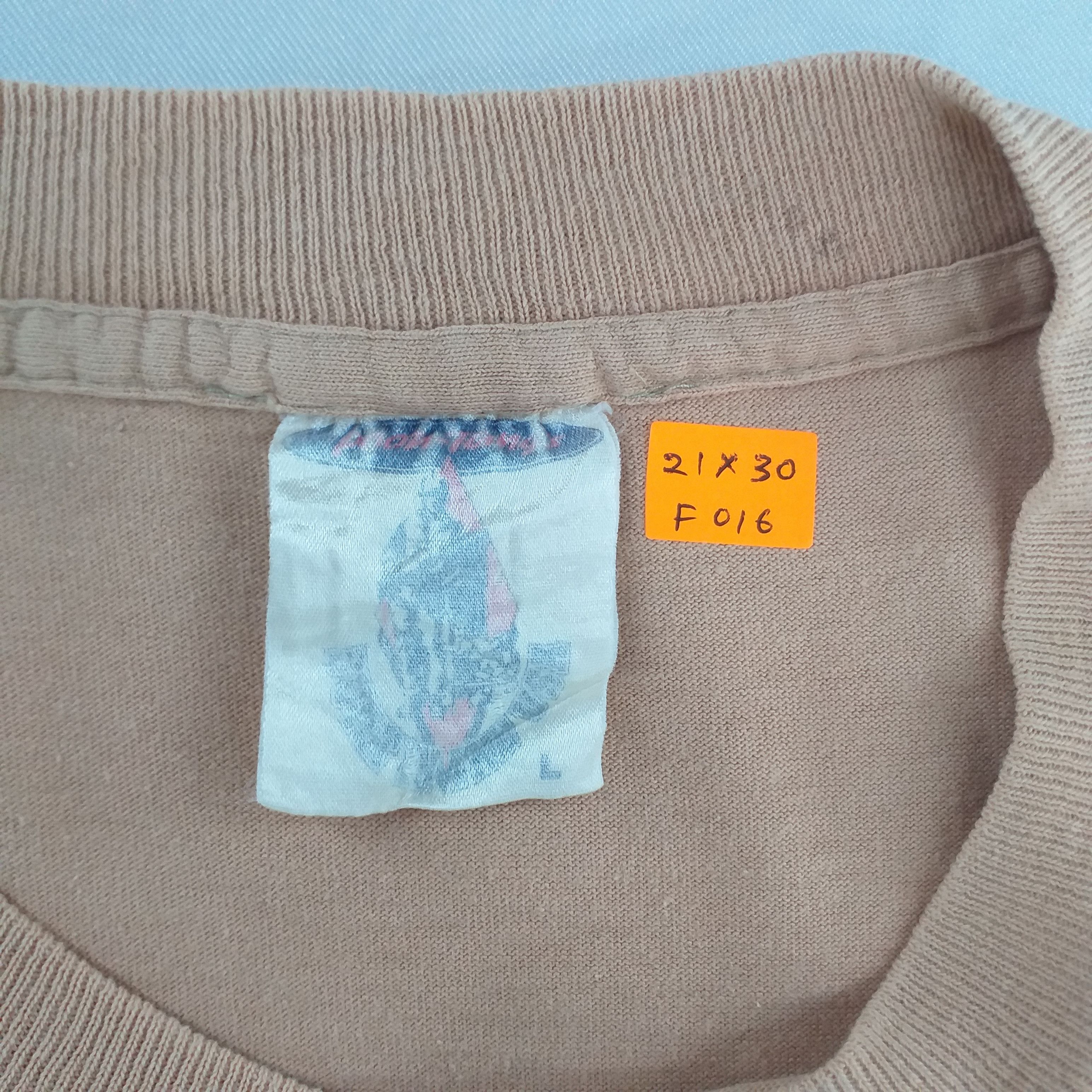 Vintage 90s Vintage Pooh Tangs Atomic Number 69 Tshirt -F016 Size US L / EU 52-54 / 3 - 5 Thumbnail