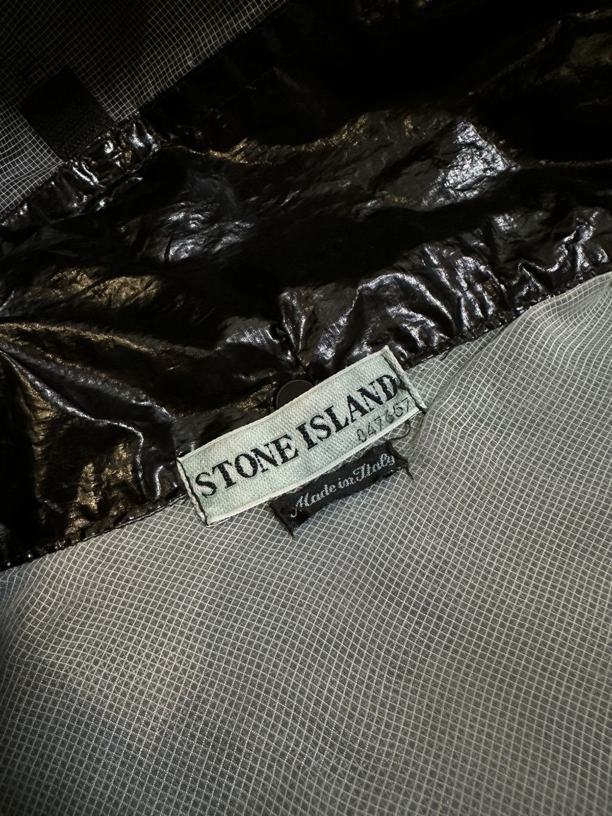 Stone Island stone island liquid polyurethane Size US L / EU 52-54 / 3 - 4 Thumbnail
