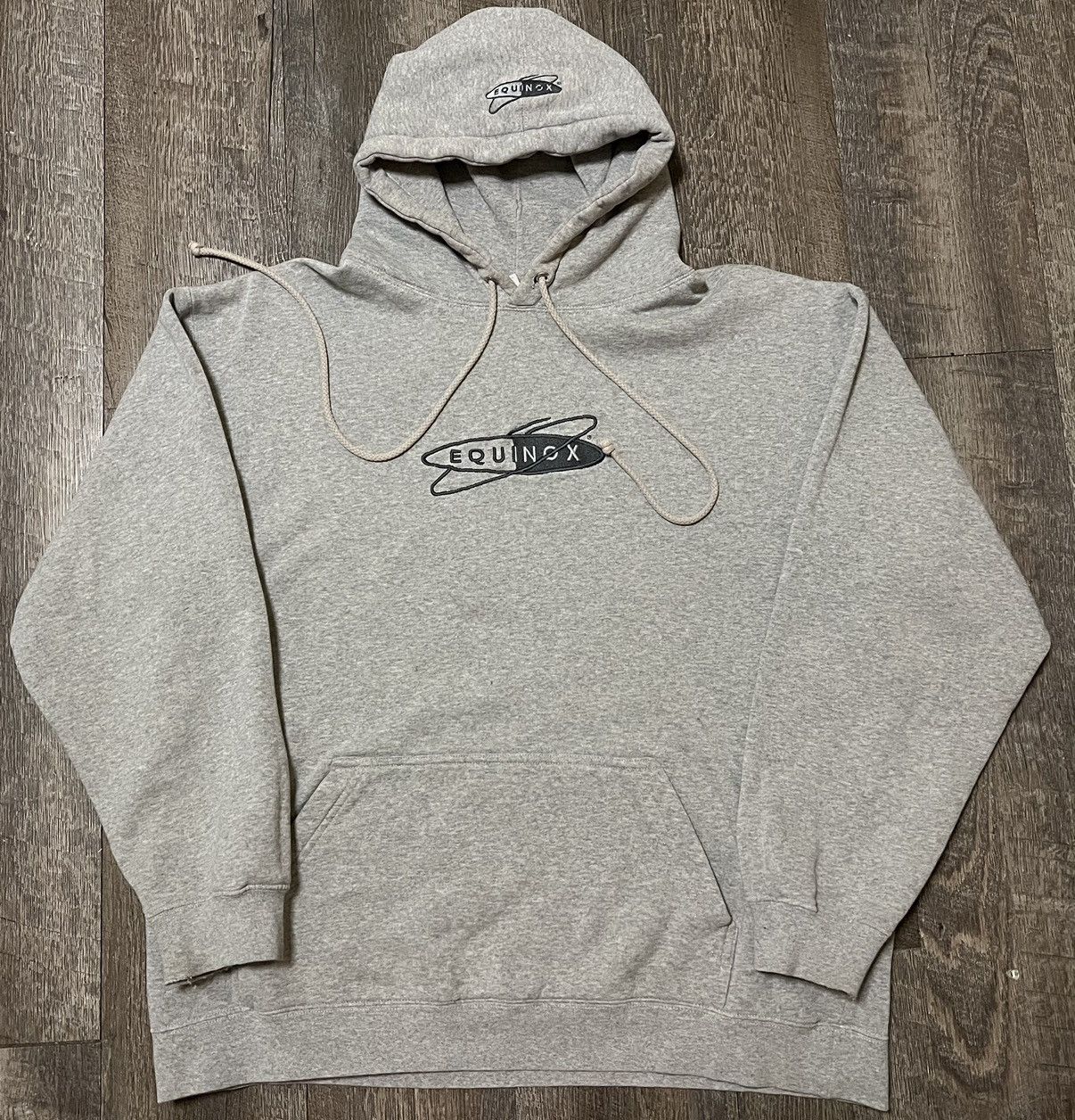 Vintage Vintage Equinox Hoodie size Medium Size US M / EU 48-50 / 2 - 1 Thumbnail