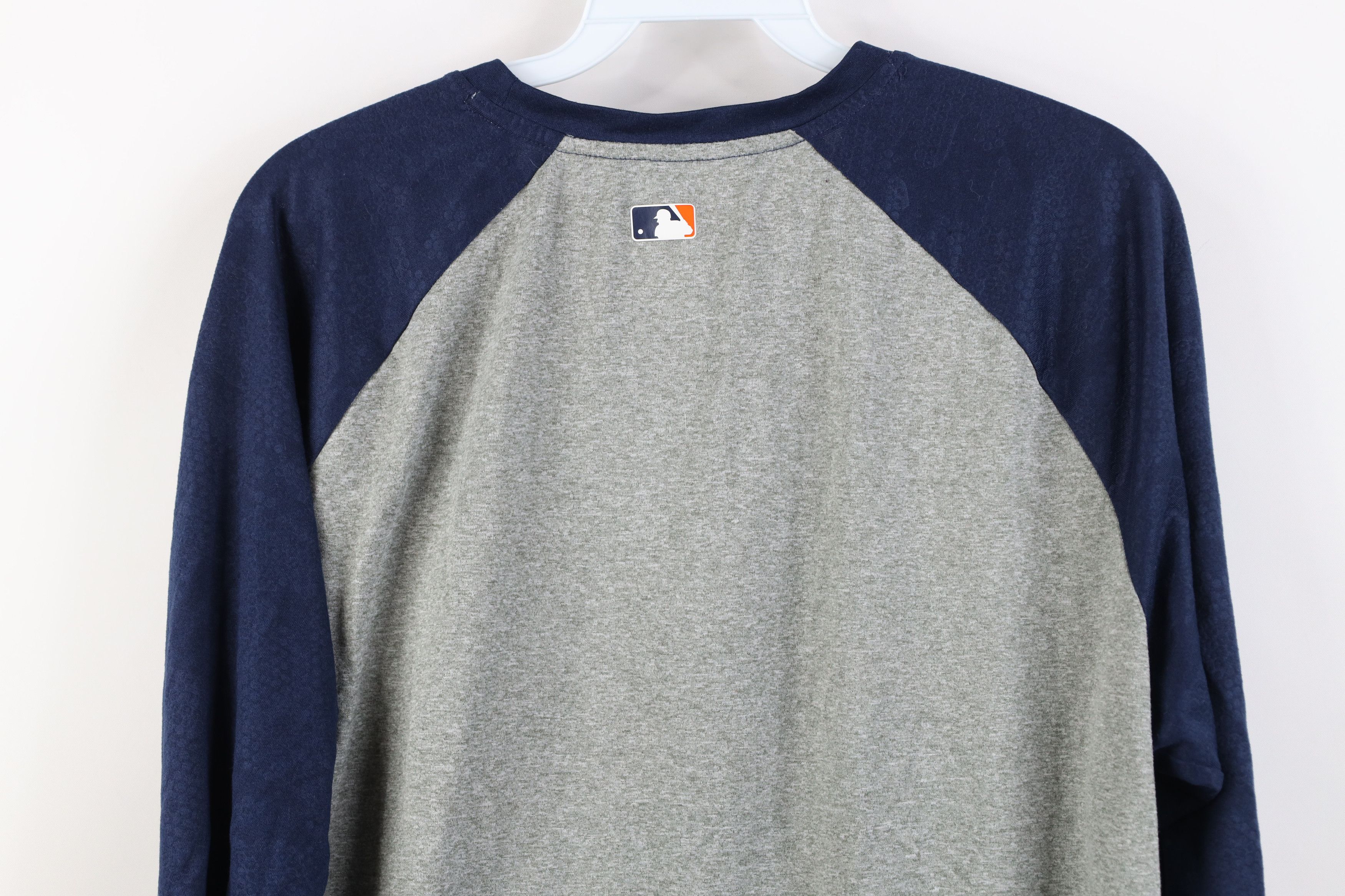 Nike Nike Center Swoosh Detroit Tigers Baseball Raglan T-Shirt Size US L / EU 52-54 / 3 - 14 Thumbnail