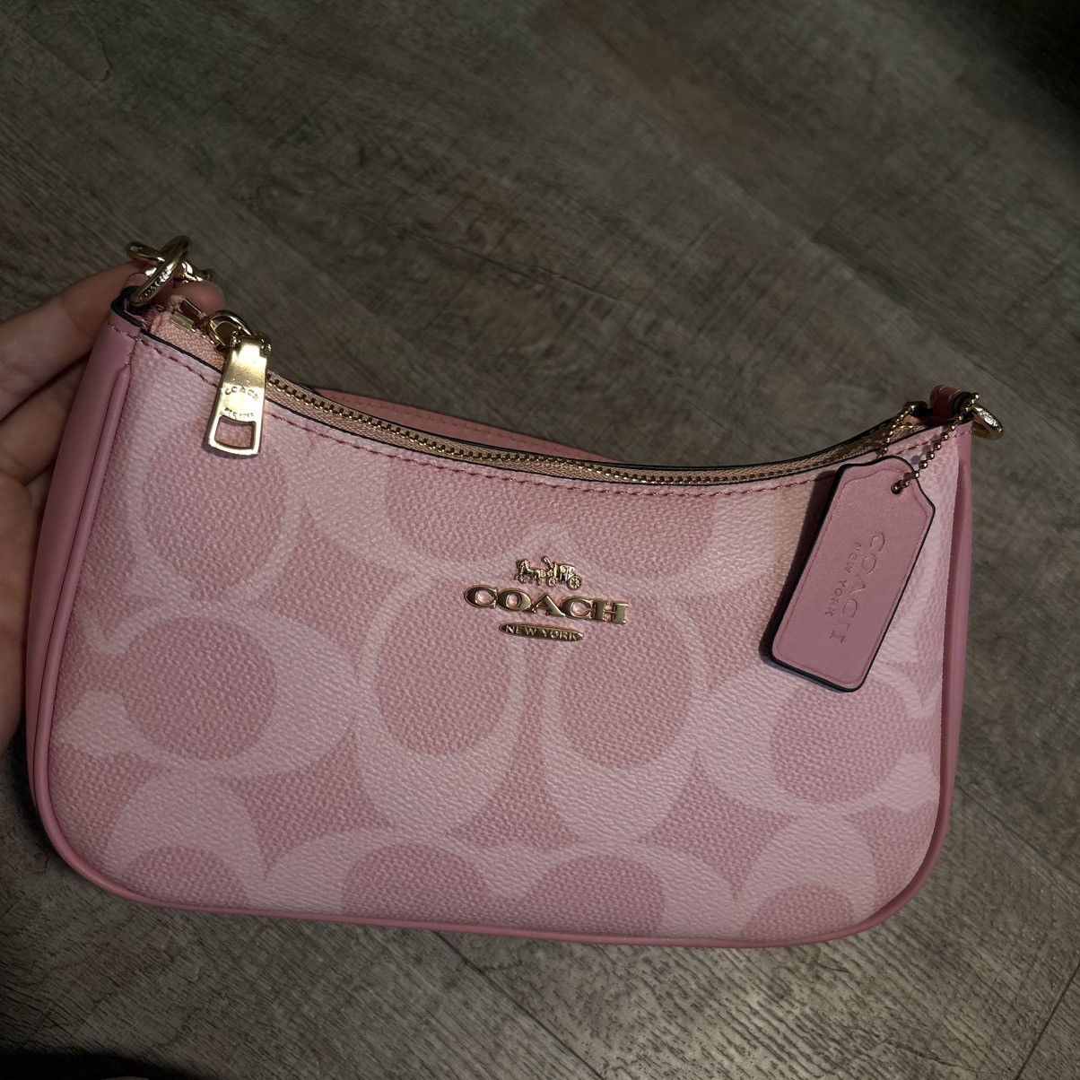 Coach pink coach purse Size ONE SIZE - 2 Thumbnail