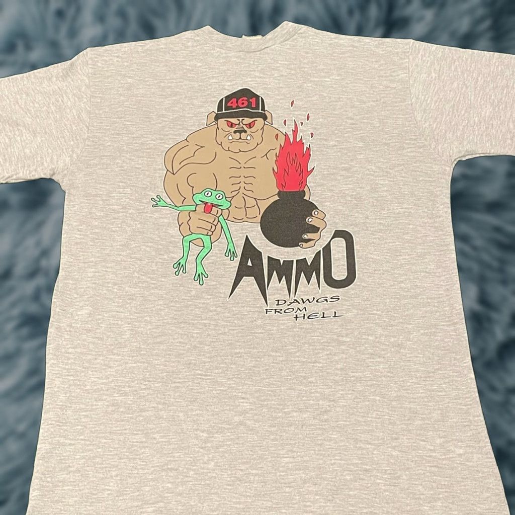 Vintage VINTAGE 80s U.S. Air Force Howard AFB Panama AMMO Dawgs From Hell Shirt Mens L Black Army 90s Mens Size US L / EU 52-54 / 3 - 1 Thumbnail