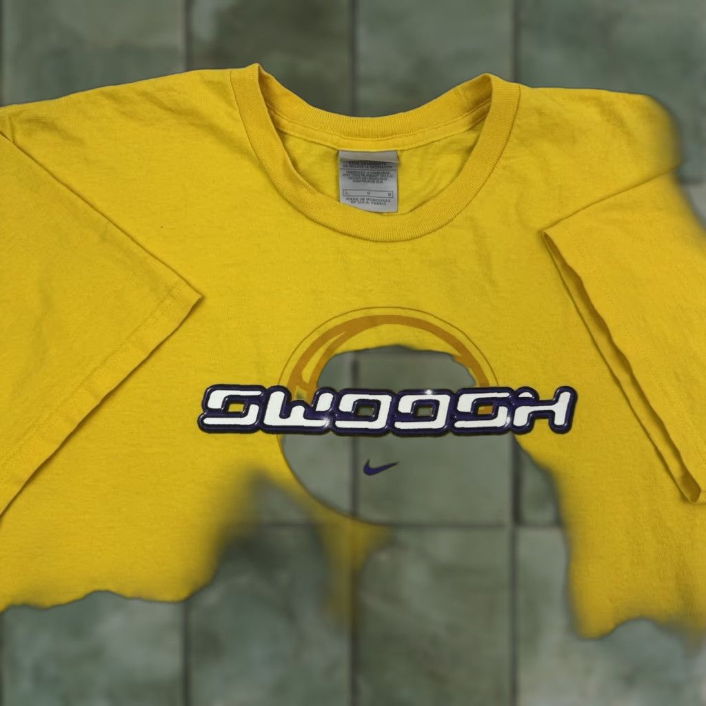 Nike VINTAGE Nike T-Shirt Adult Large Yellow 90s Y2K Sports Mens Size US L / EU 52-54 / 3 - 1 Thumbnail