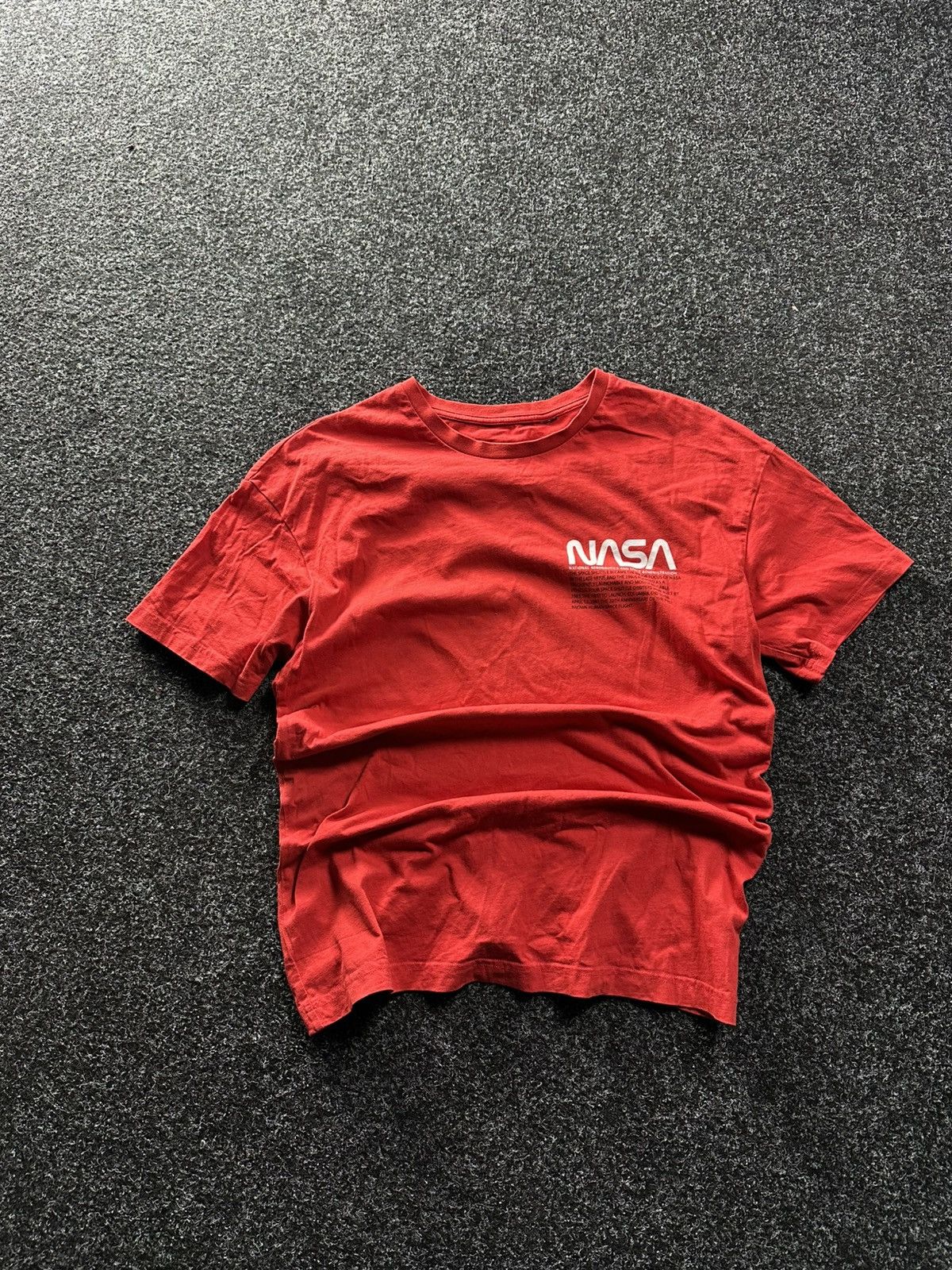 NASA × Vintage 🚨Vintage NASA Spell Out Tee RED BIG LOGO Y2K stussy style Size US M / EU 48-50 / 2 - 1 Thumbnail