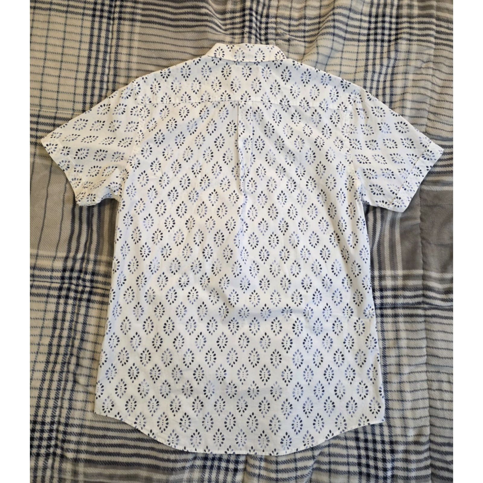 Rodd & Gunn Rodd & Gunn Penguin Place Sport Fit Short Sleeve Button Up Pigeon Print Mens L White Cotton Shirt Size US 33 - 3 Thumbnail