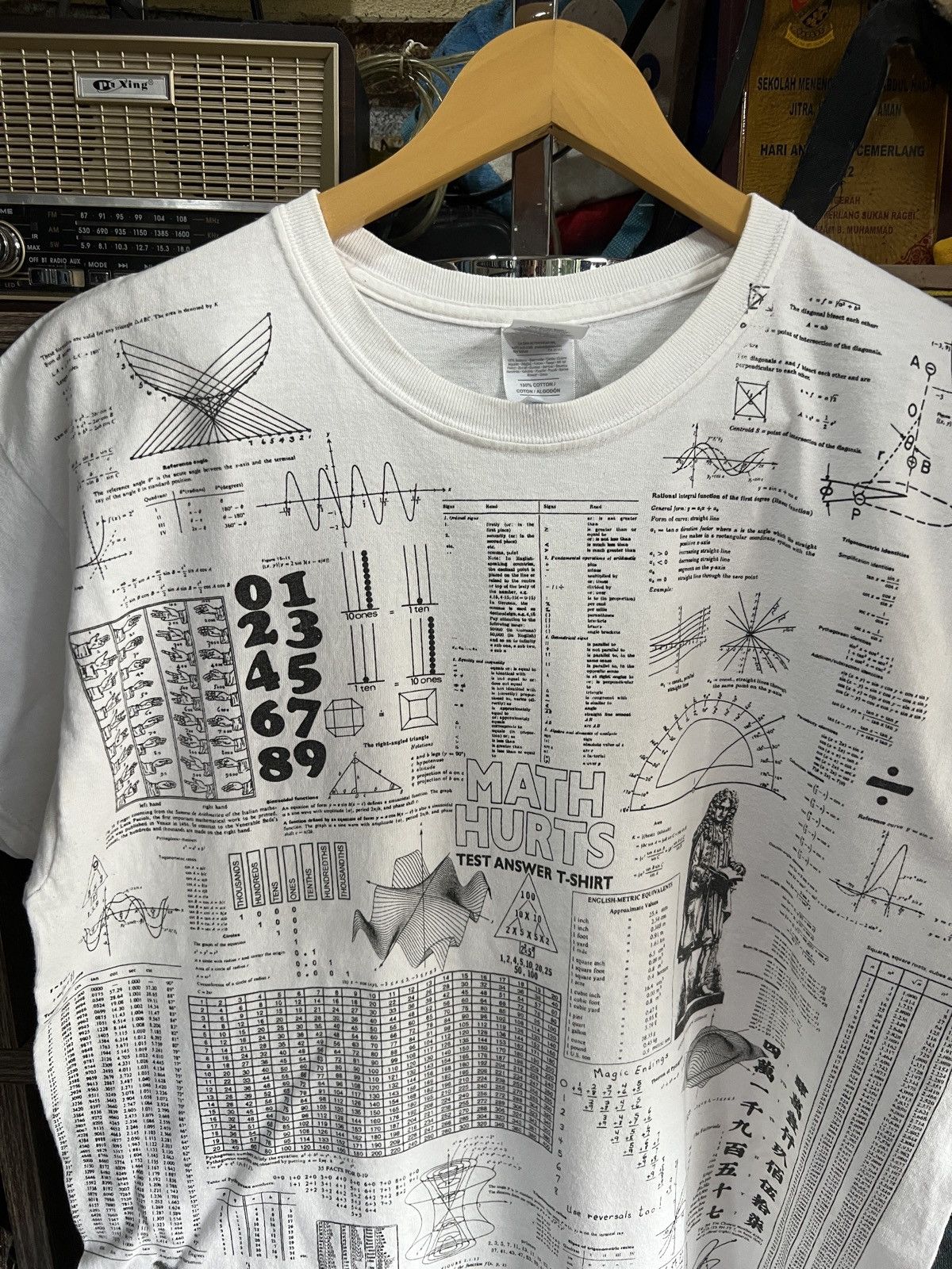 Japanese Brand 🔥Vintage Gildan Fullprinted Math Hurts Tee Size US M / EU 48-50 / 2 - 6 Thumbnail