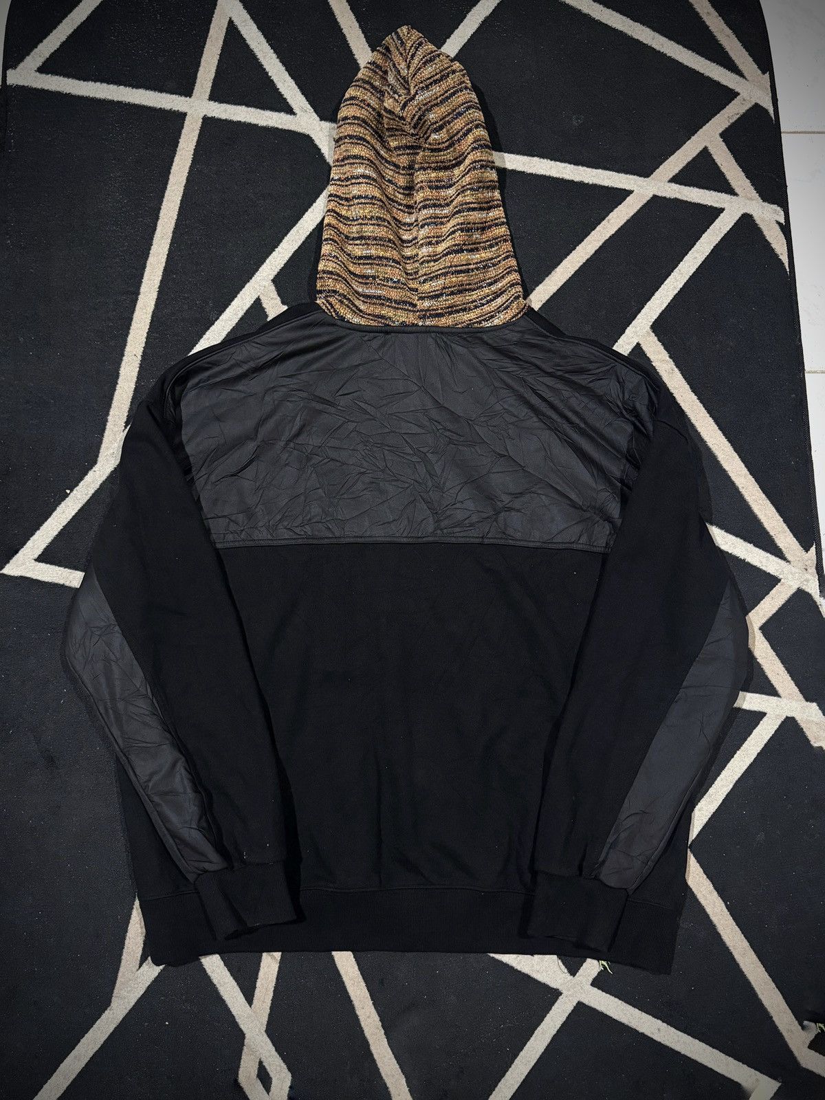 Andersson Bell Archived Andersson Bell Contarst Hoodie Size US XL / EU 56 / 4 - 3 Thumbnail