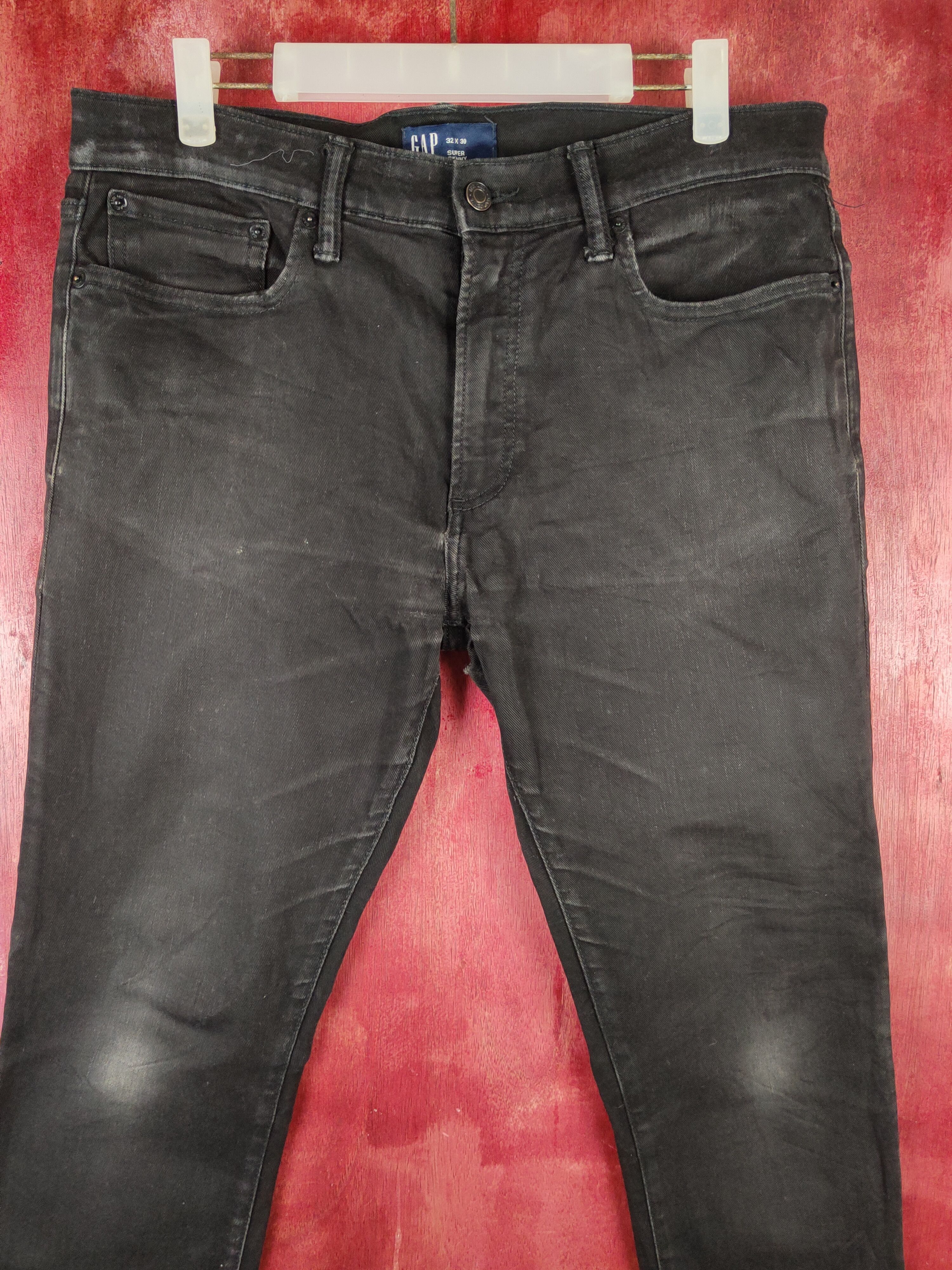 Gap Gap Black Distressed Ripped Skinny Jeans #S2312 Size US 32 / EU 48 - 2 Thumbnail