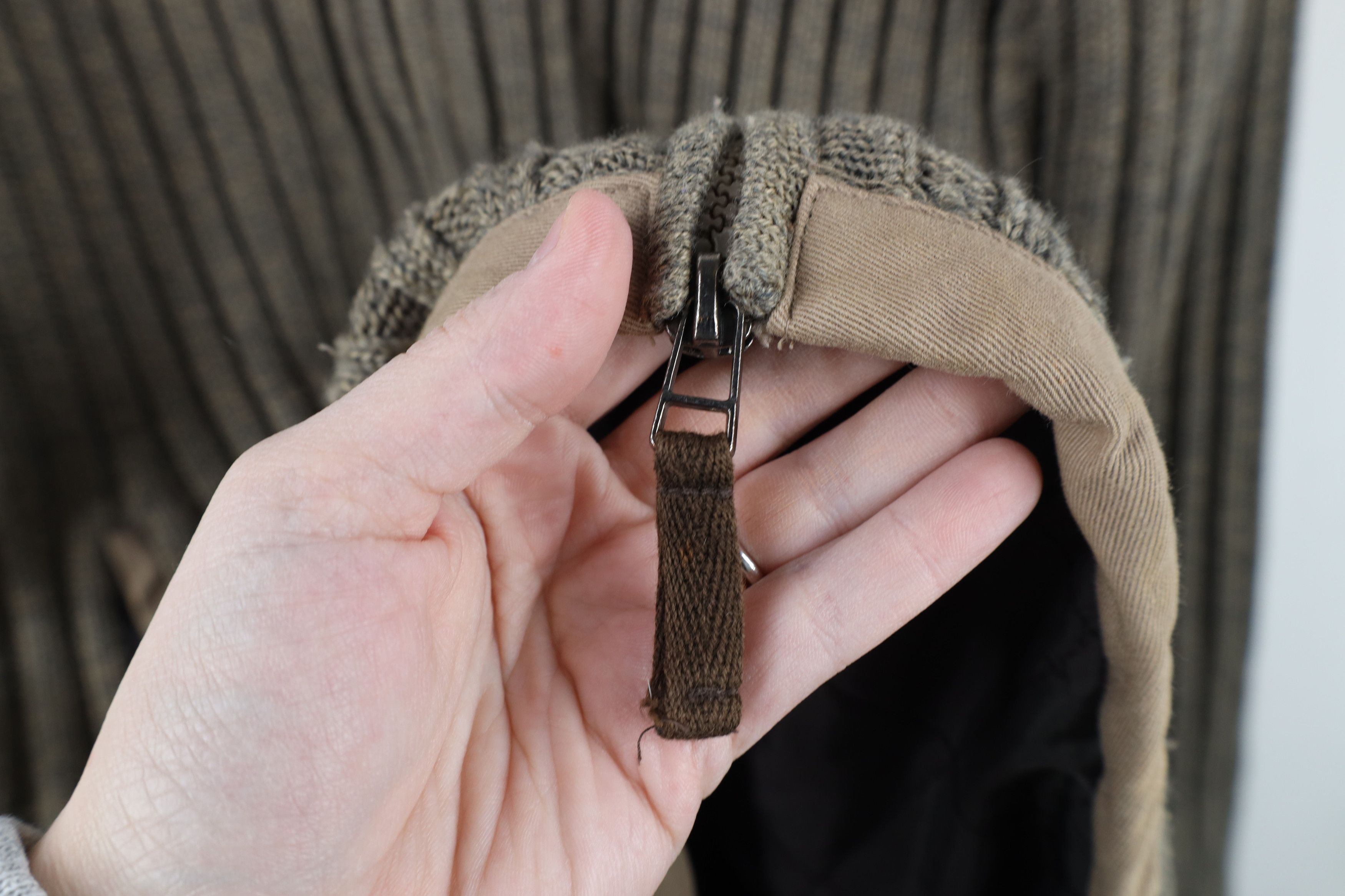 Vintage Vintage 90s Streetwear Quilted Ribbed Knit Sweater Jacket Size US L / EU 52-54 / 3 - 11 Thumbnail