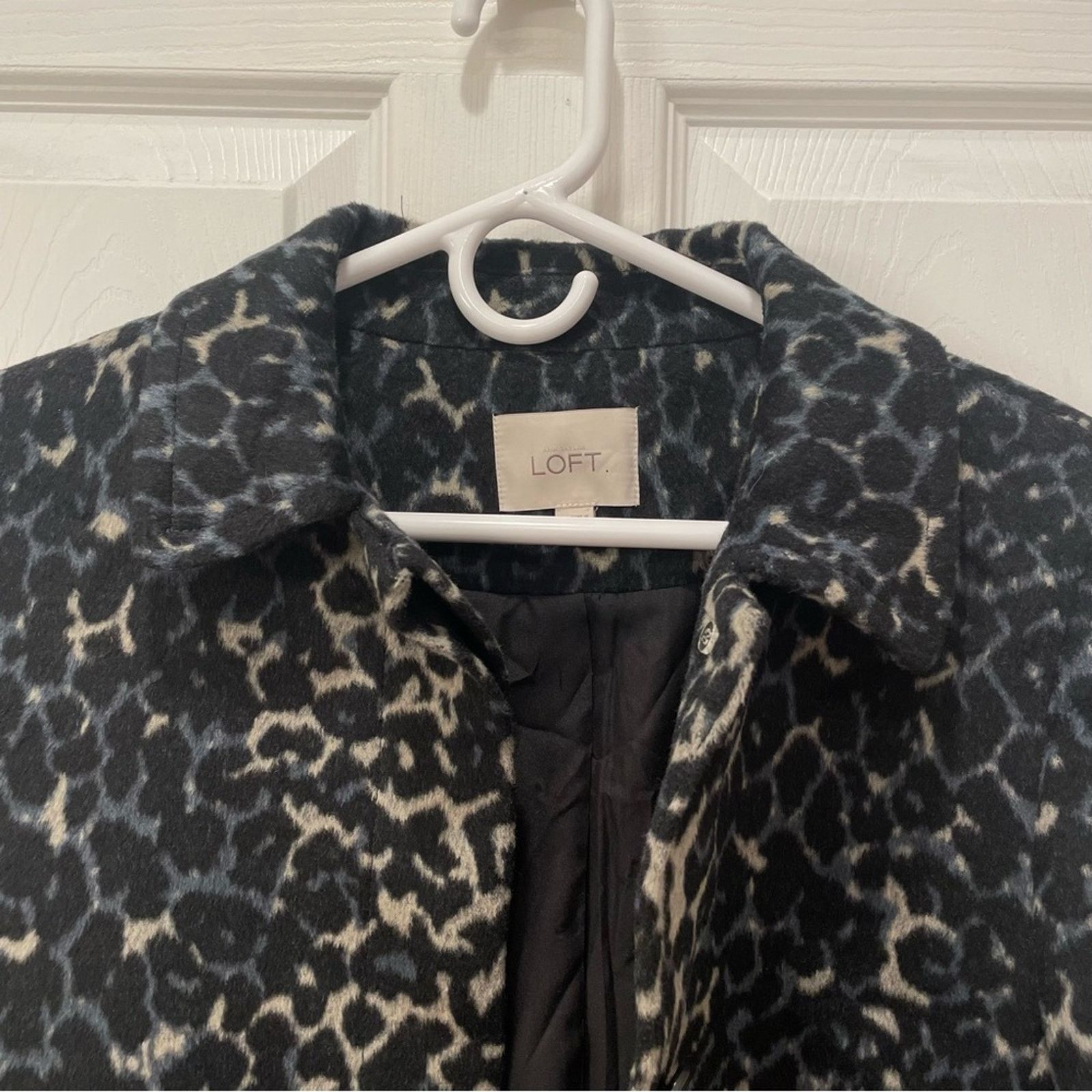 Loft Ann Taylor LOFT Animal Print Coat Size M / US 6-8 / IT 42-44 - 4 Thumbnail