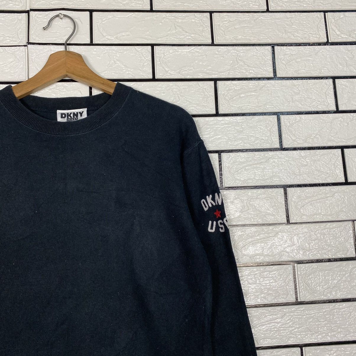 DKNY 📌Vintage Sweatshirt Crewneck DKNY Embroidery Size US M / EU 48-50 / 2 - 7 Thumbnail