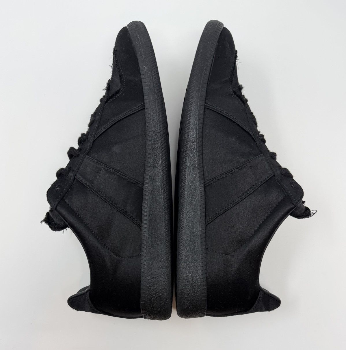 Maison Margiela Maison Margiela Replica GAT Satin Sneaker Black Size US 8 / EU 41 - 4 Thumbnail
