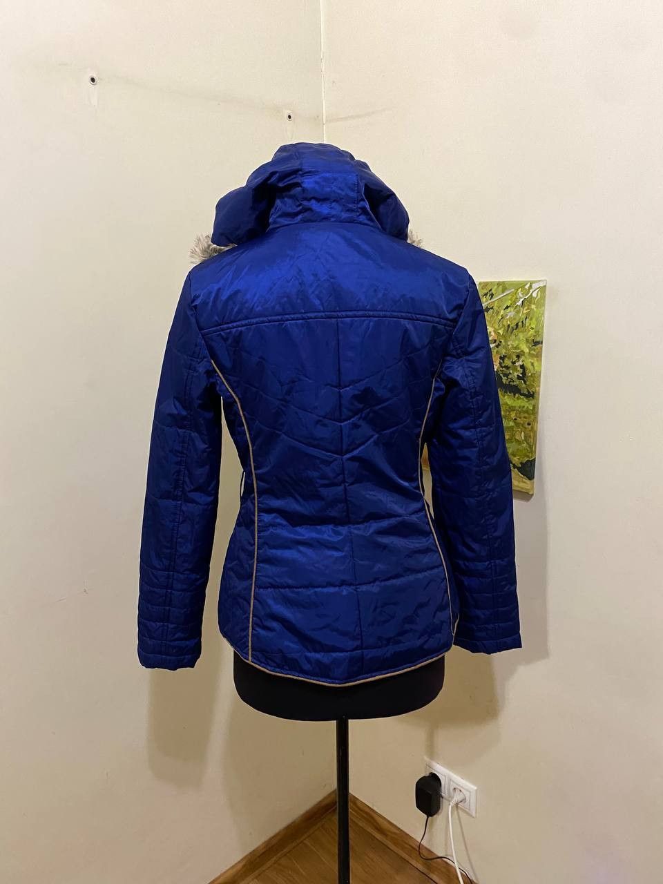 Guess blue Guess Los Angeles puffer jacket, size M/M. Size M / US 6-8 / IT 42-44 - 5 Thumbnail