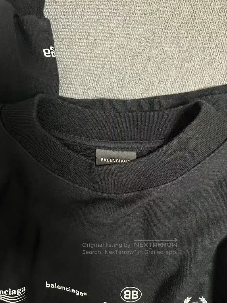 Balenciaga Balenciaga Best-Selling Full Print Logo Hoodie Size US S / EU 44-46 / 1 - 3 Thumbnail