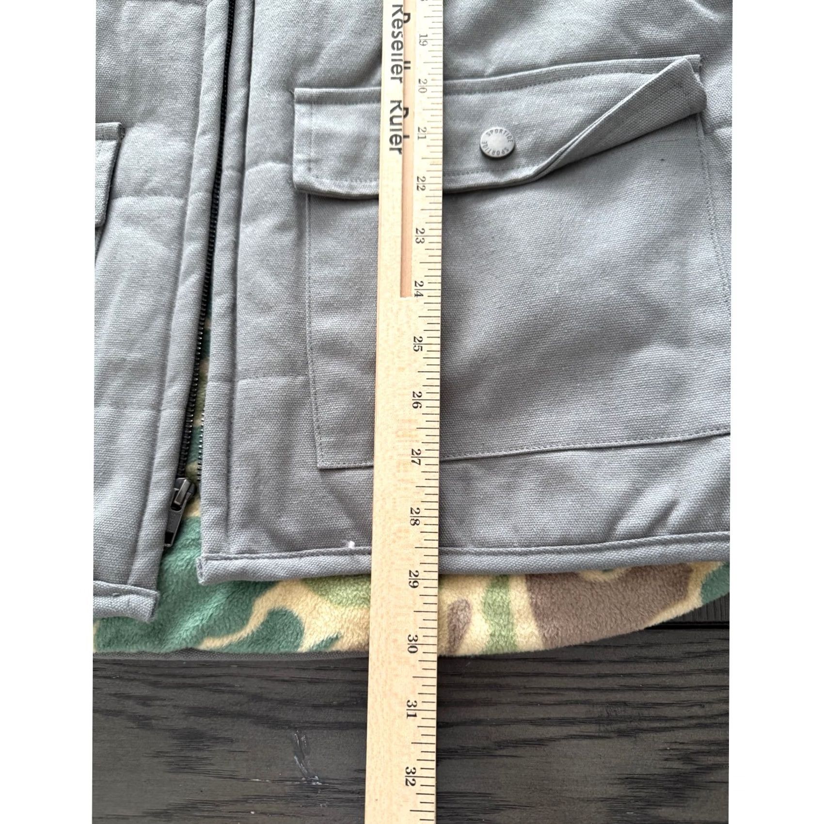 Logo 7 Draft Kings Vest Men's XXL Gray Camo Quilted Full Zip Logo Fantasy Size US XXL / EU 58 / 5 - 7 Thumbnail