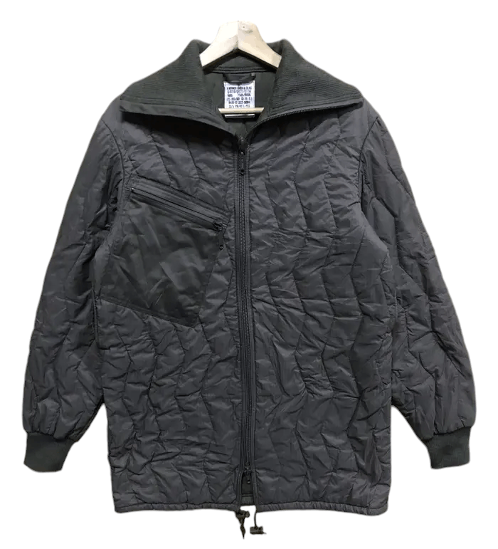 Vintage Vintage 90's Germany Military Puffer Jackets Size US L / EU 52-54 / 3 - 1 Thumbnail
