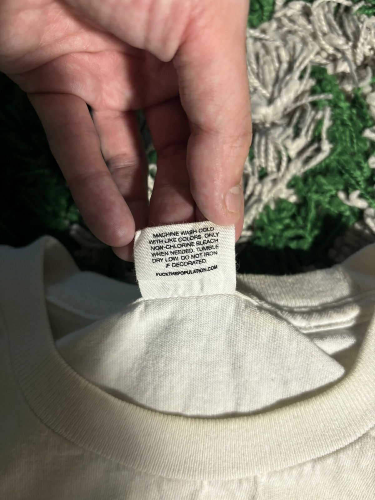 Fuck The Population FTP “Watch Ya Back” Tee Size US L / EU 52-54 / 3 - 4 Thumbnail