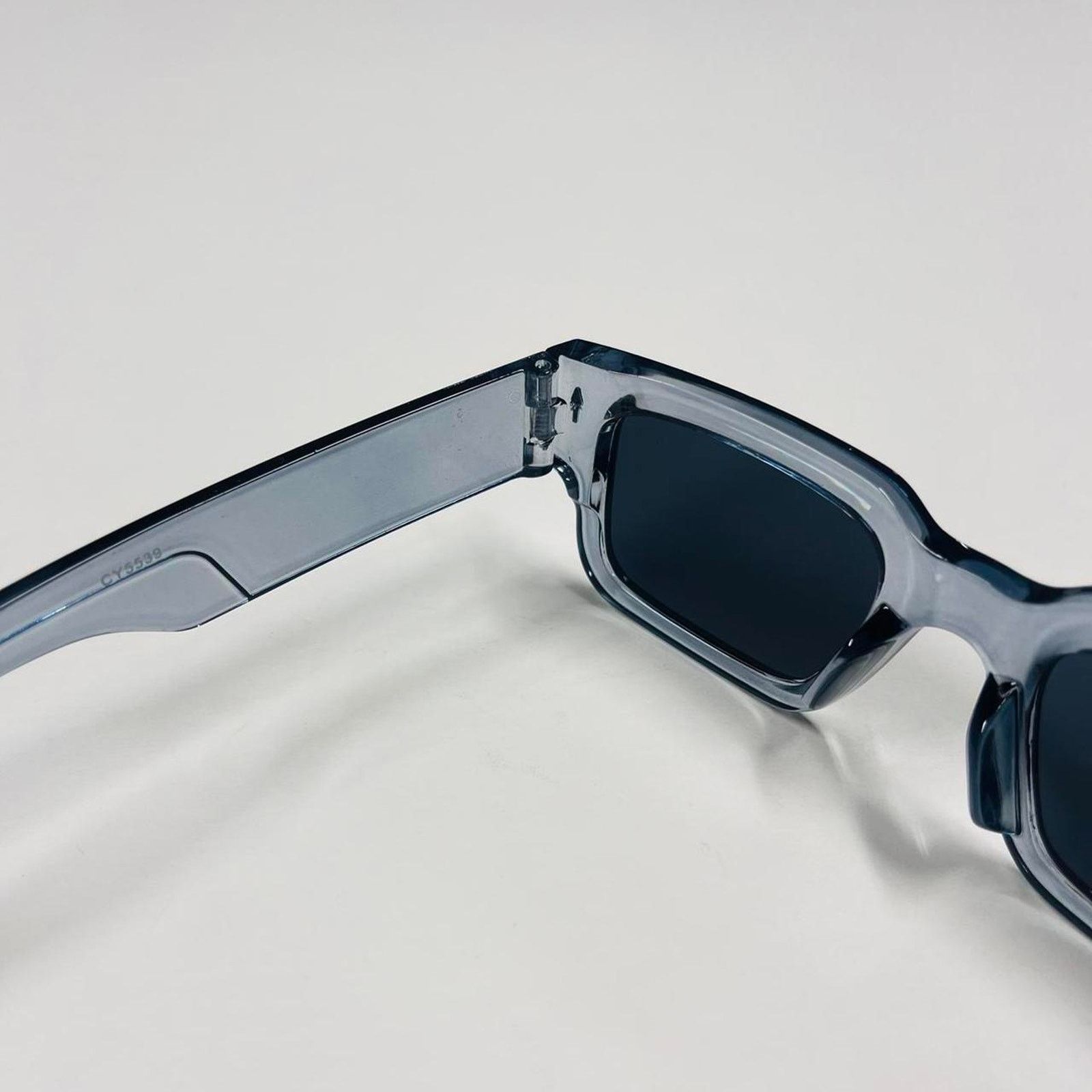 Vintage Y2k 2000s vintage style ocean blue surfer sunglasses Size ONE SIZE - 3 Thumbnail