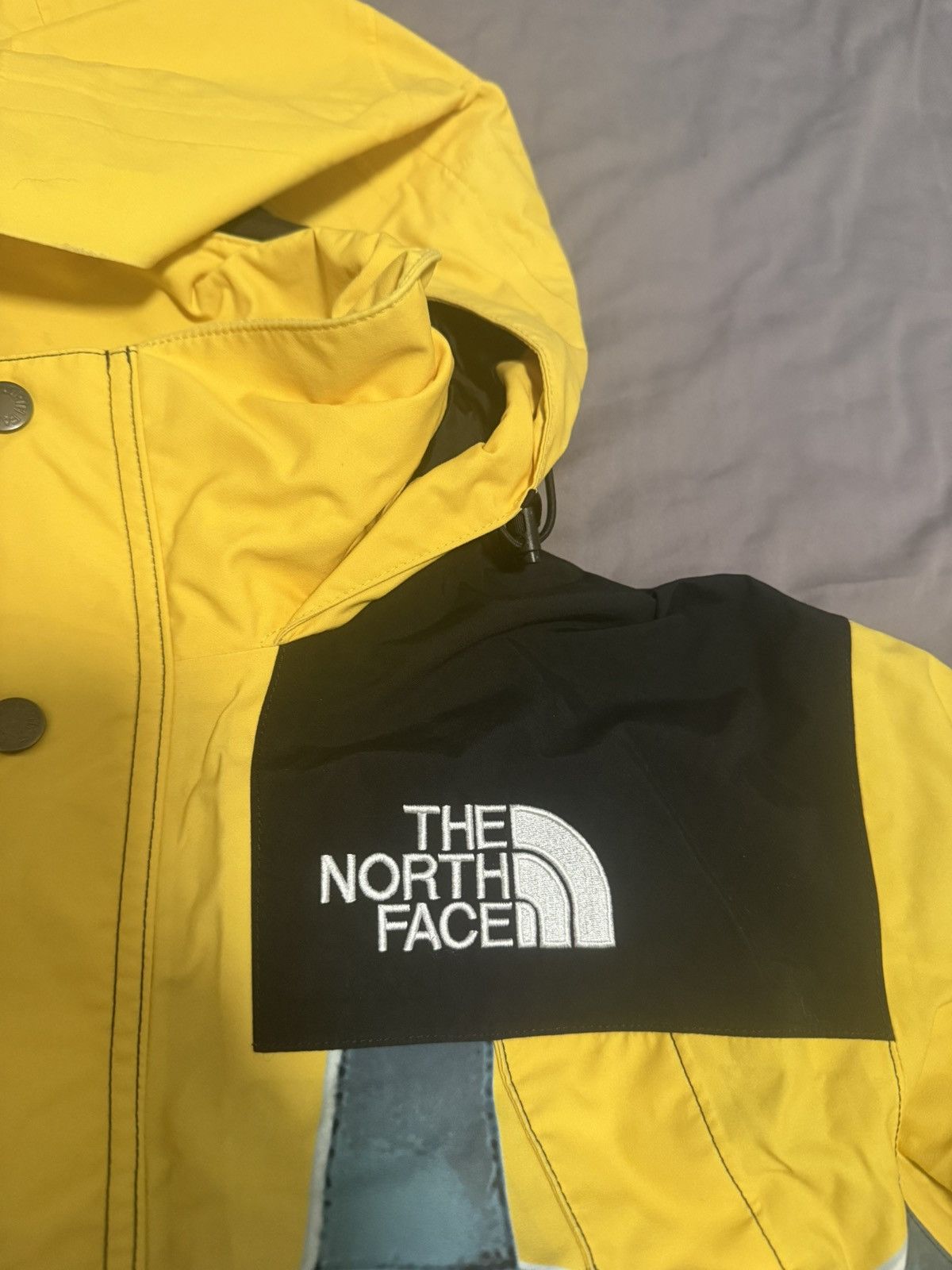 Supreme × The North Face Supreme tnf north face statue of liberty mountain jacket Size US M / EU 48-50 / 2 - 3 Thumbnail