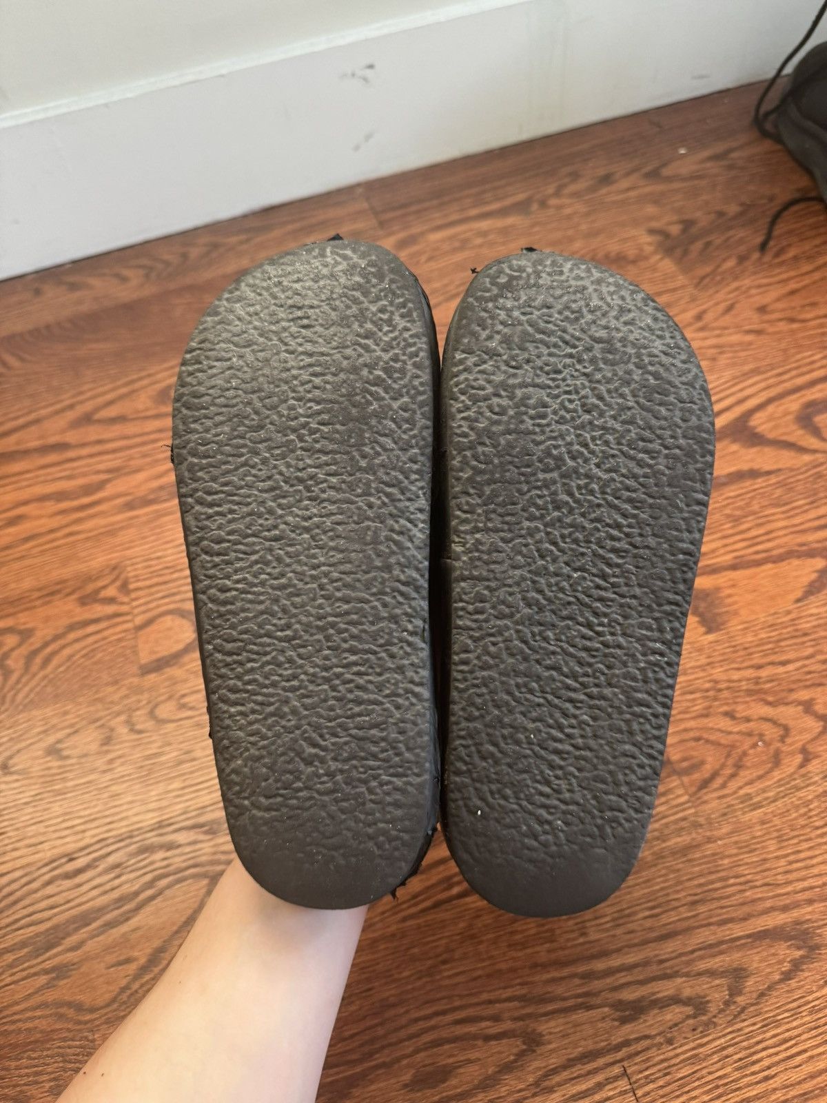 Yeezy Yeezy Season 7 Neoprene Slippers Size 41/US8 Size US 8 / EU 41 - 3 Thumbnail