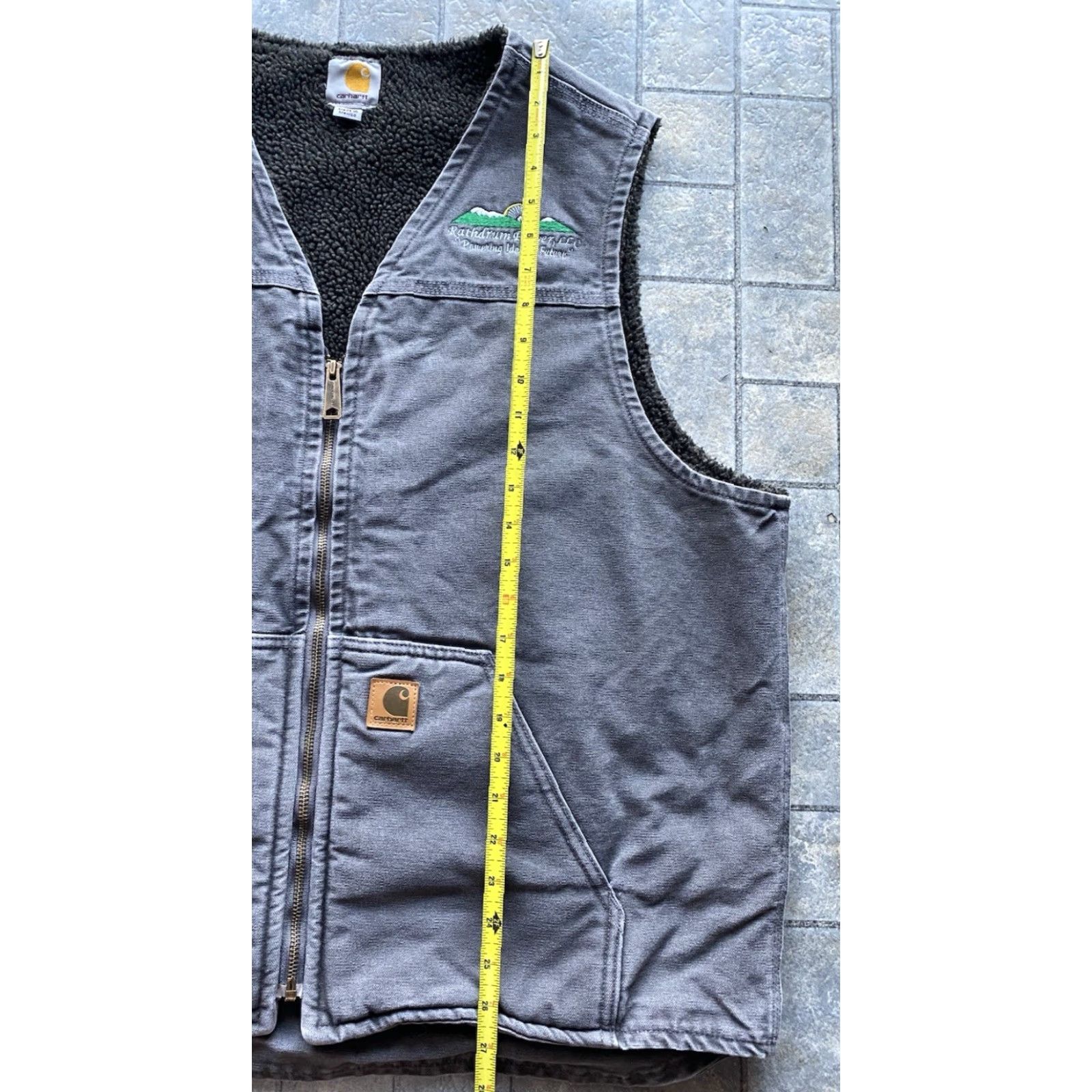 Carhartt VINTAGE Carhartt V26 GVL Vest Men XL Tall Gray Sherpa Lined Embroidery Big & Tall Embroidered Cotton Vest Size US XL / EU 56 / 4 - 6 Thumbnail