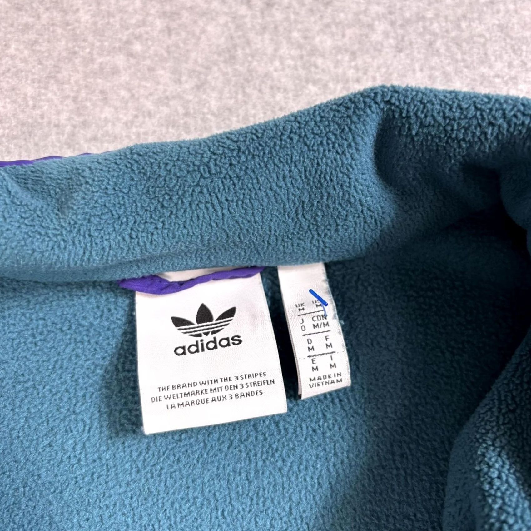Adidas Adidas Pullover Jacket Men Medium Green Fleece 1/4 Zip Hiking Outdoor Trefoil Logo Shorts Size US M / EU 48-50 / 2 - 3 Thumbnail