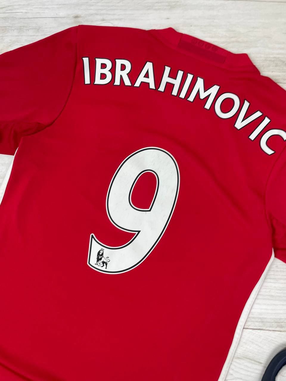 Adidas Manchester United 2016 2017 Ibragimovich #9 Shirt Jersey Size US S / EU 44-46 / 1 - 4 Thumbnail