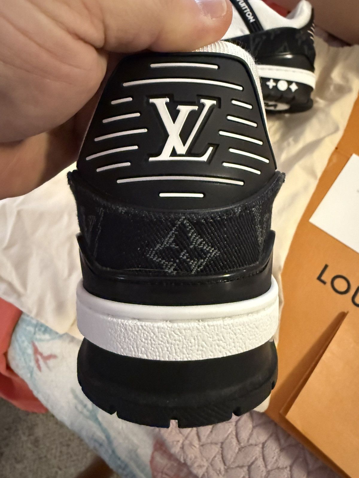 Louis Vuitton LV Trainer Sneaker (White/Black) Size US 8.5 / EU 41-42 - 8 Thumbnail