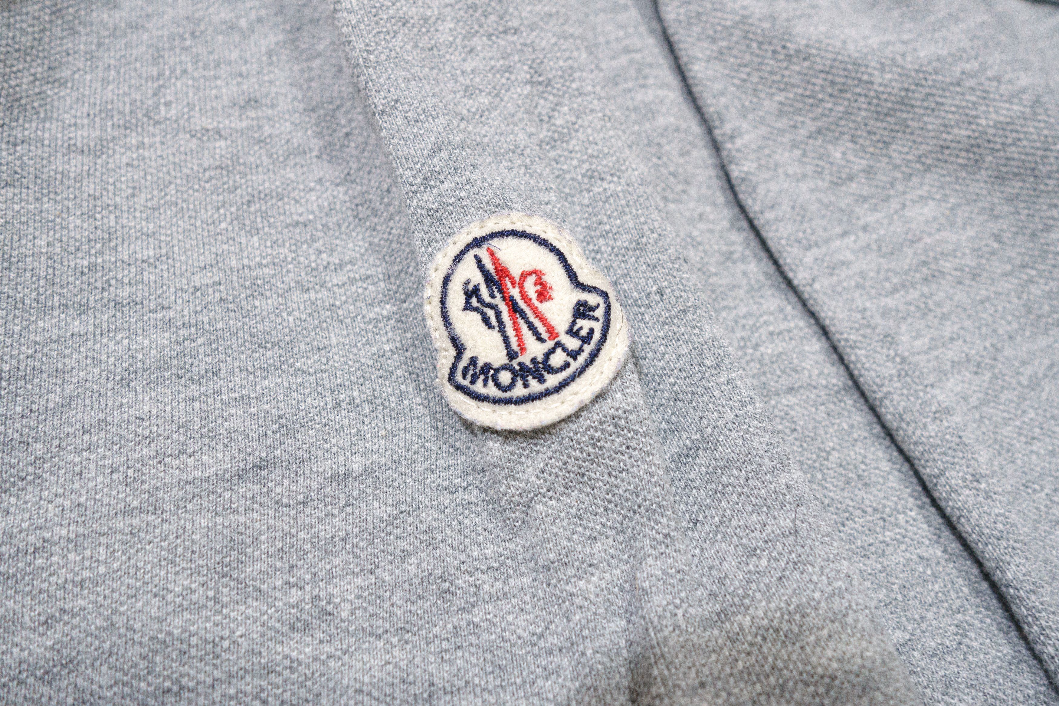 Moncler Logo Stripes Polo Size US L / EU 52-54 / 3 - 6 Thumbnail