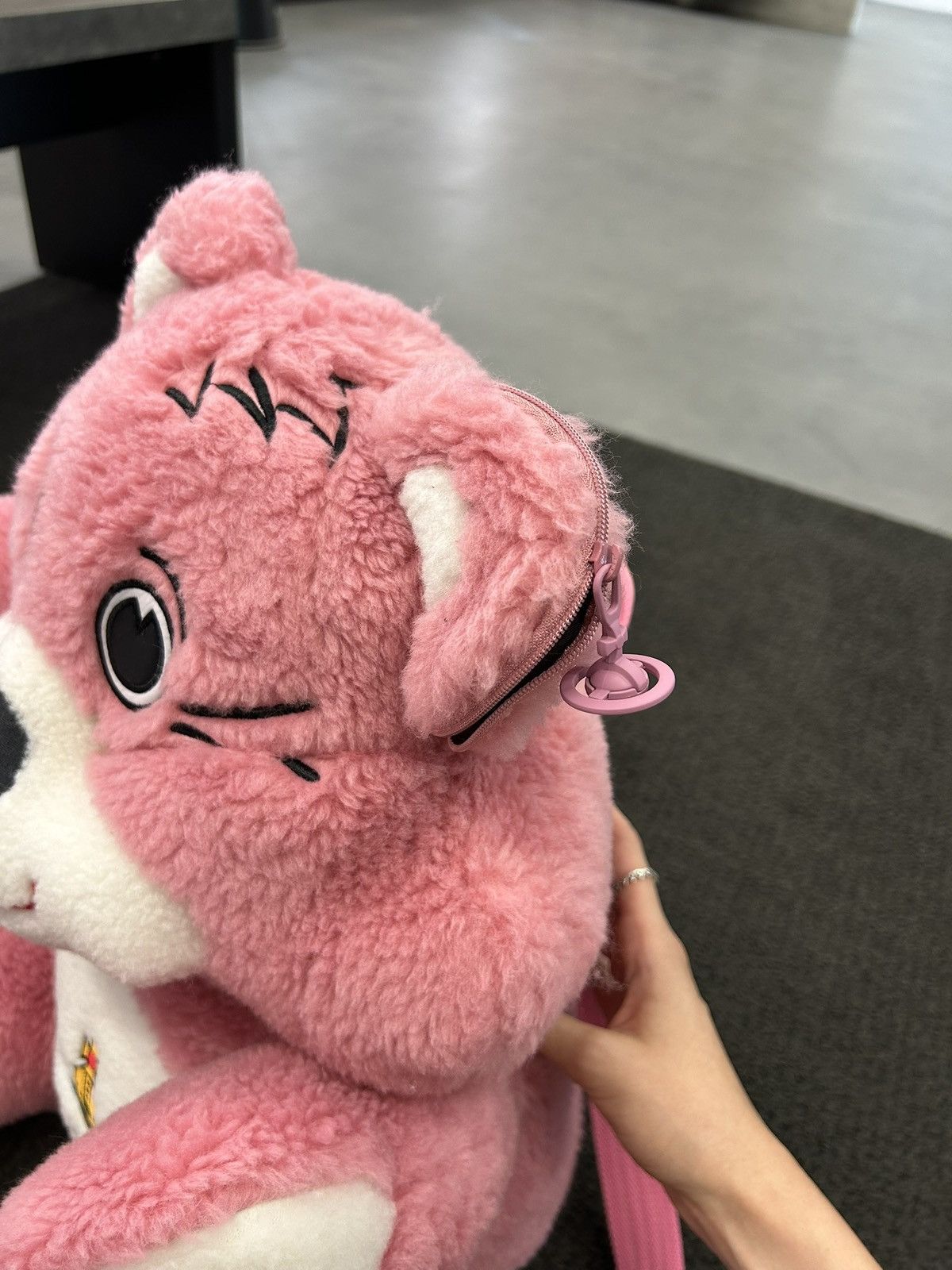 Palace × Vivienne Westwood Palace x Vivienne Westwood Teddy Bag "Pink" Size ONE SIZE - 6 Thumbnail